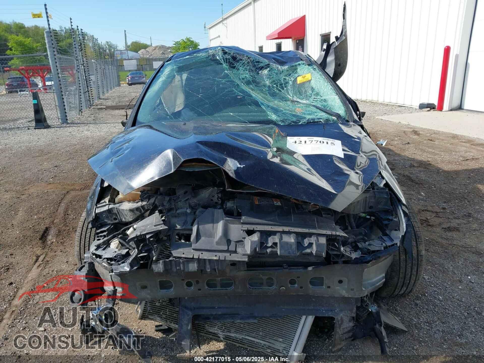 FORD FOCUS 2016 - 1FADP3J22GL242818