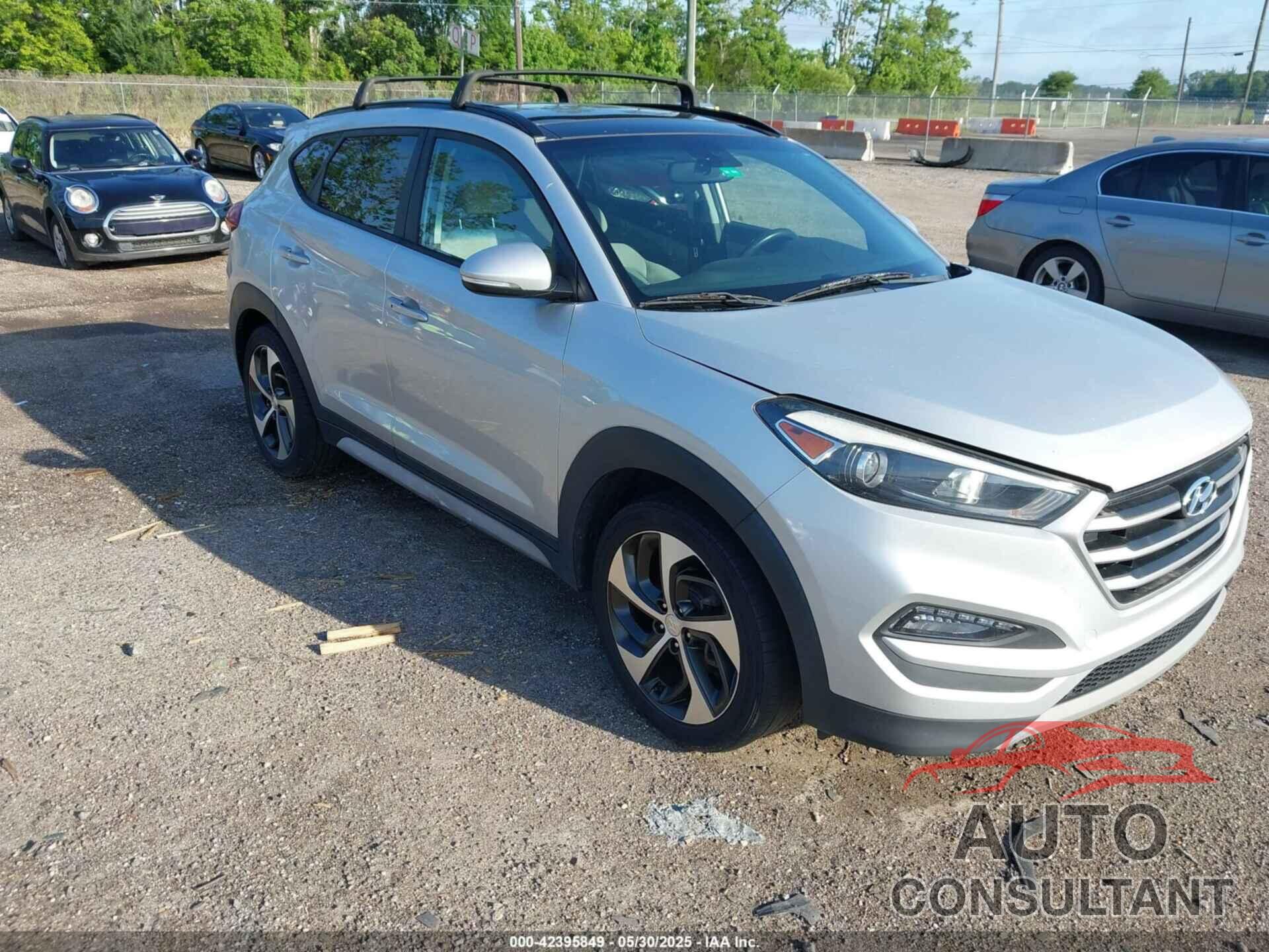 HYUNDAI TUCSON 2018 - KM8J33A2XJU749925