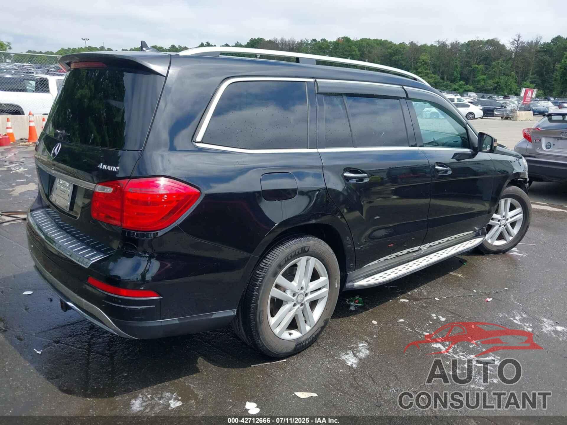 MERCEDES-BENZ GL 450 2015 - 4JGDF6EE7FA564654