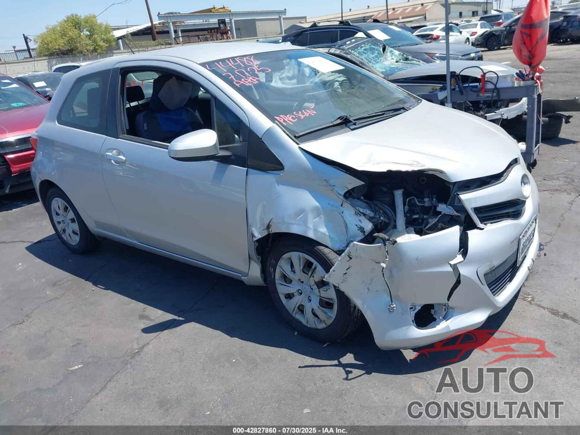 TOYOTA YARIS 2012 - JTDJTUD32CD510144