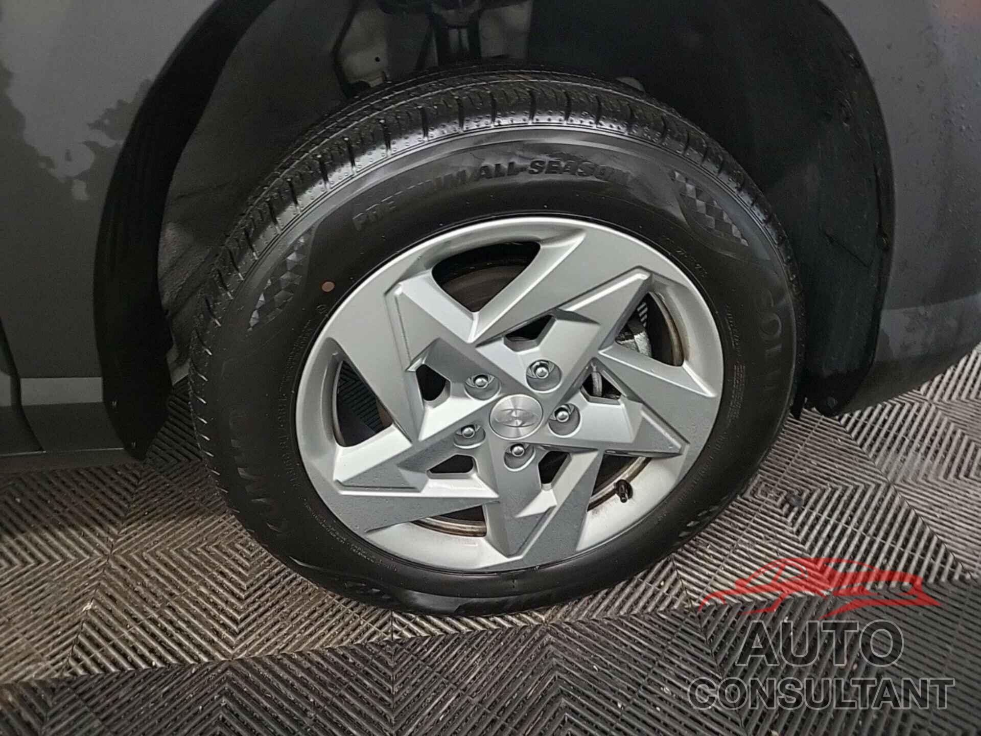 HYUNDAI KONA 2024 - KM8HACAB1RU146331