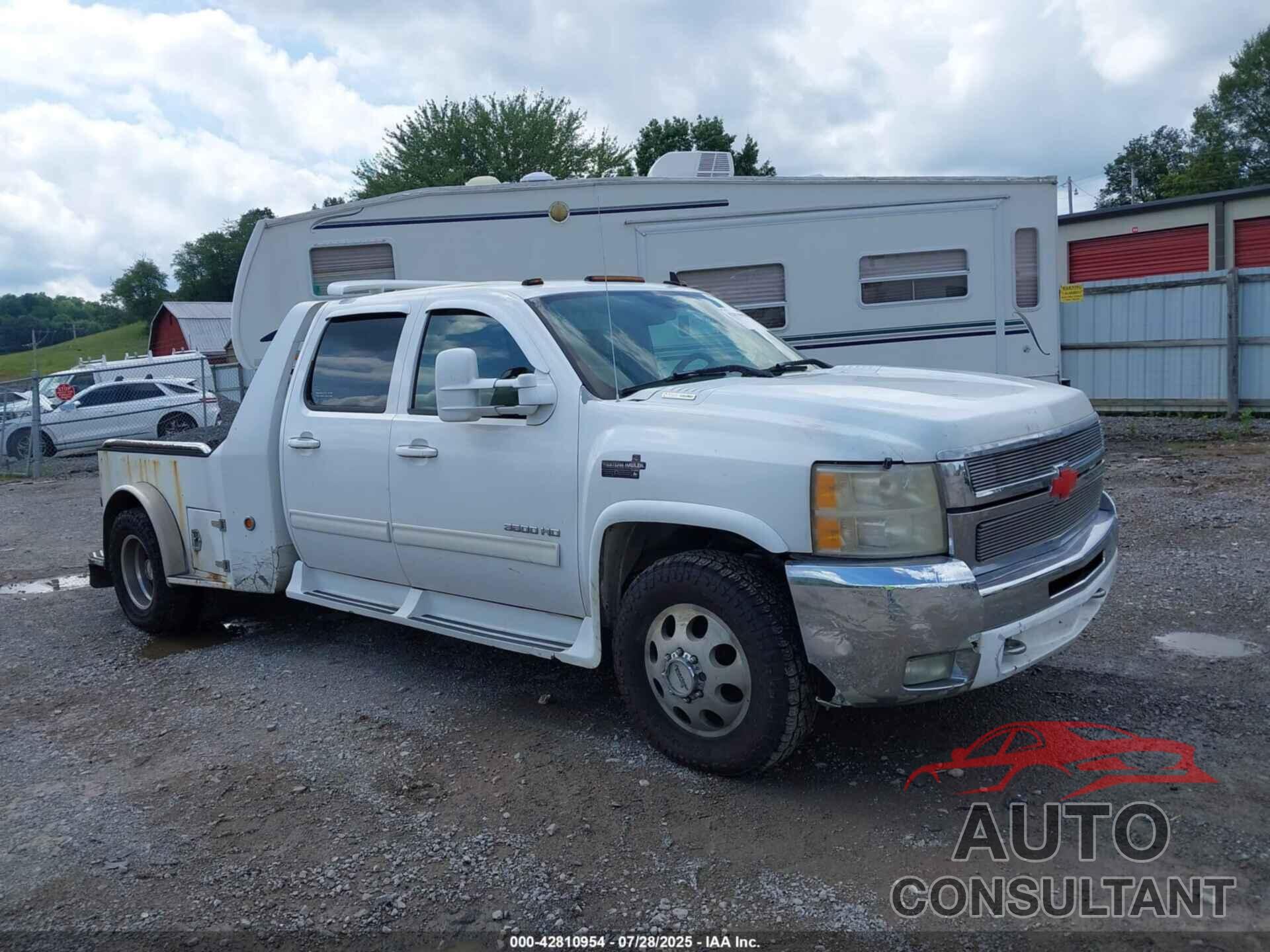 CHEVROLET SILVERADO 3500HD 2010 - 1GB7K1B64AF117874
