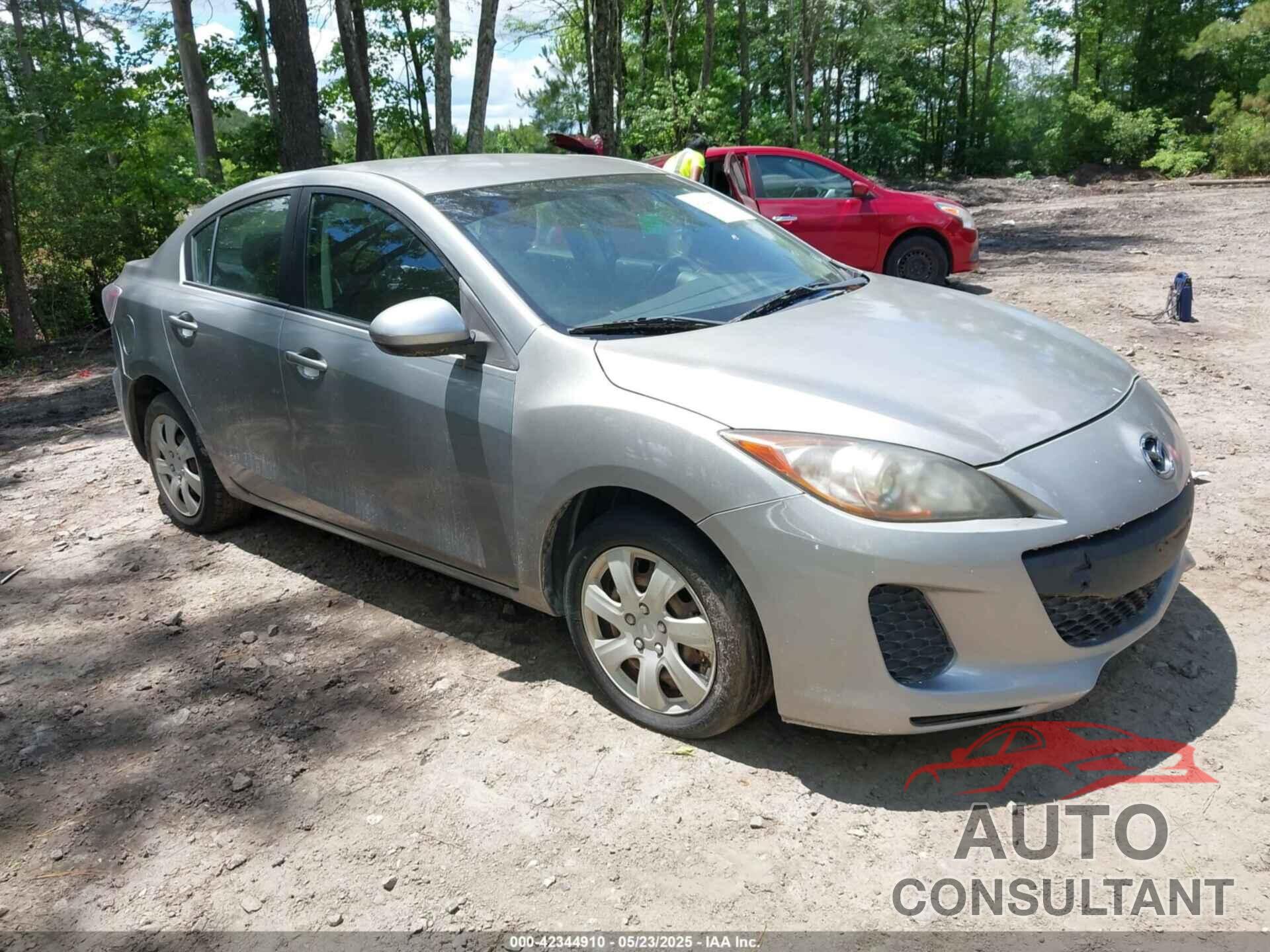 MAZDA MAZDA3 2013 - JM1BL1TF5D1736650