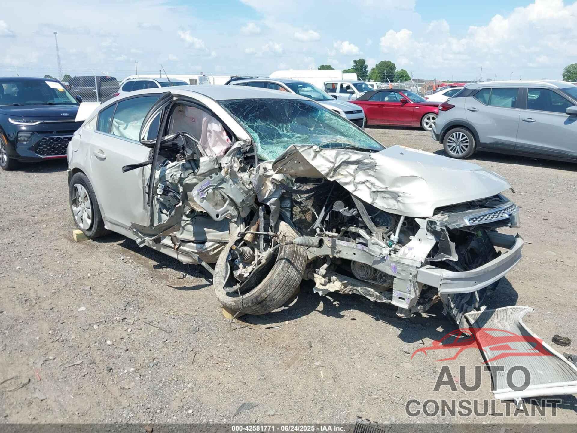 CHEVROLET CRUZE 2012 - 1G1PD5SH4C7184463