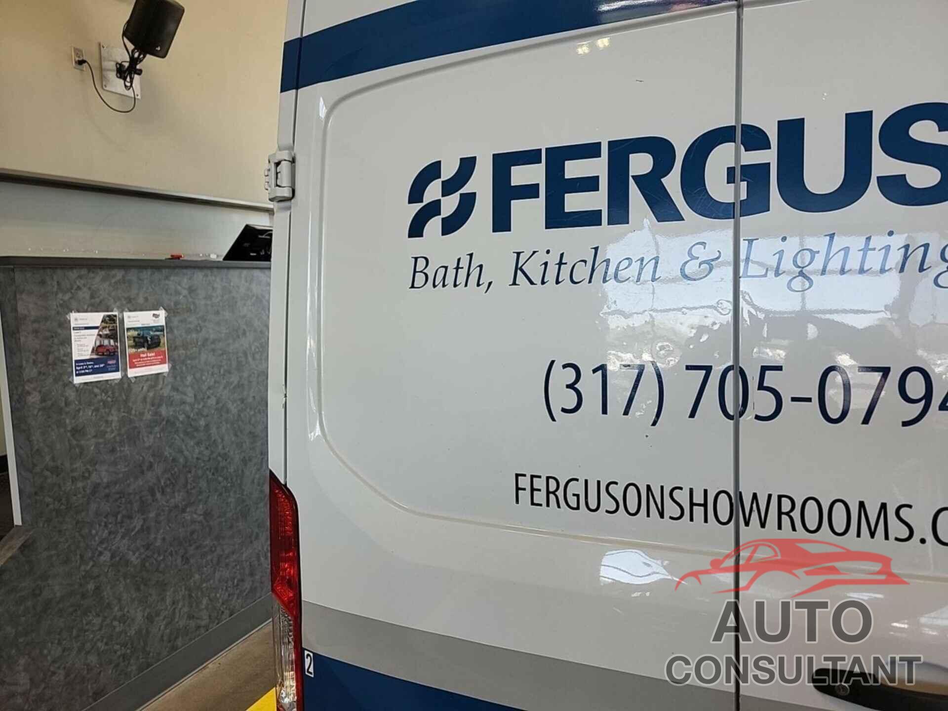 FORD TRANSIT 2018 - 1FTYR2XG9JKA33060