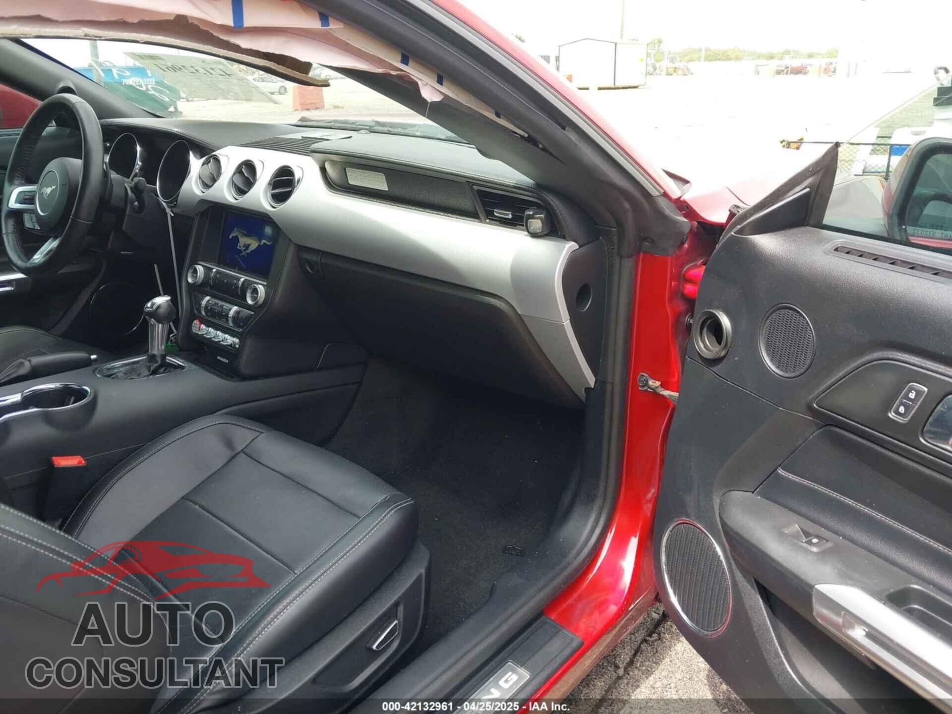 FORD MUSTANG 2017 - 1FA6P8TH2H5322097