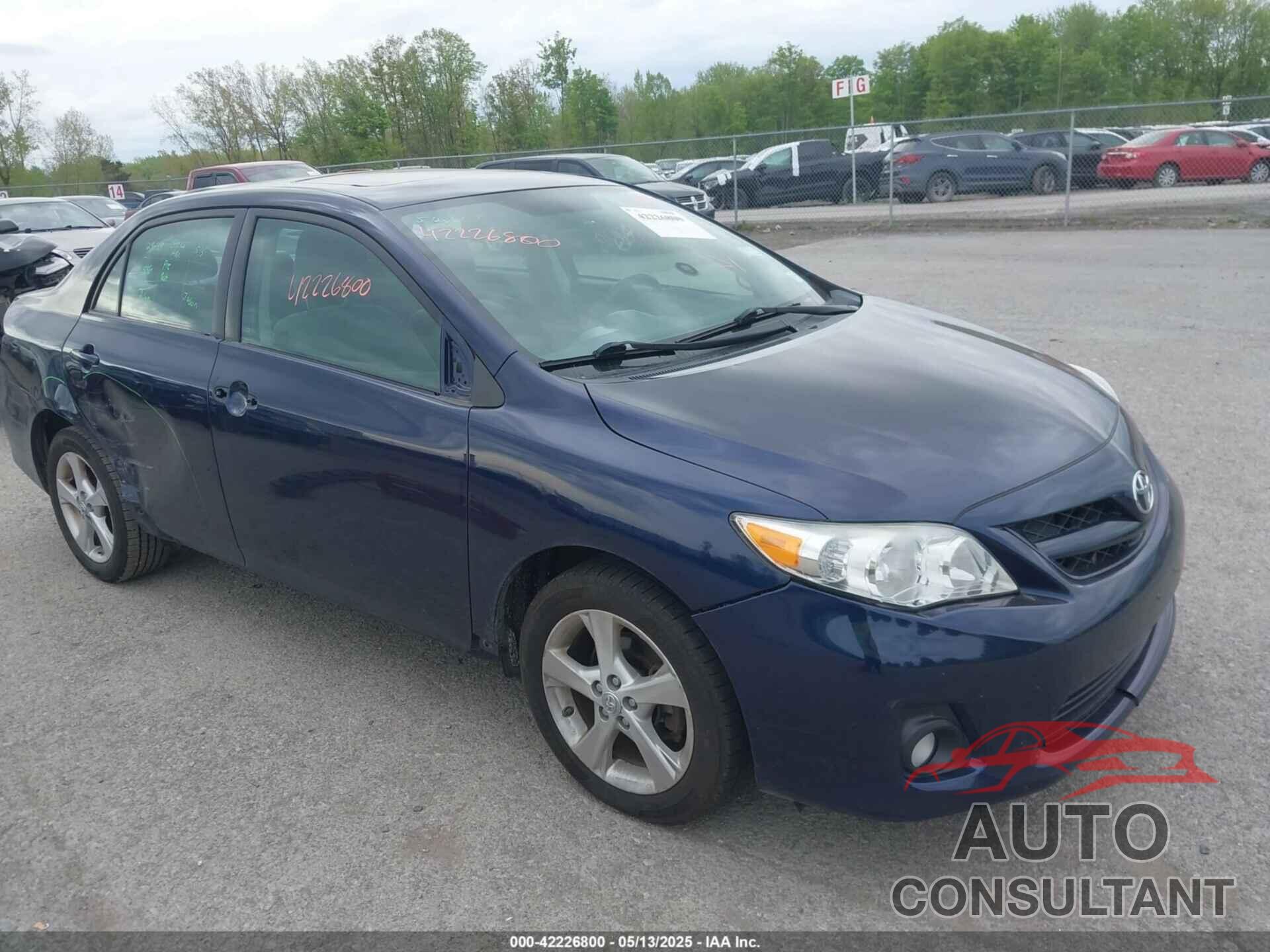 TOYOTA COROLLA 2012 - 2T1BU4EE9CC815123