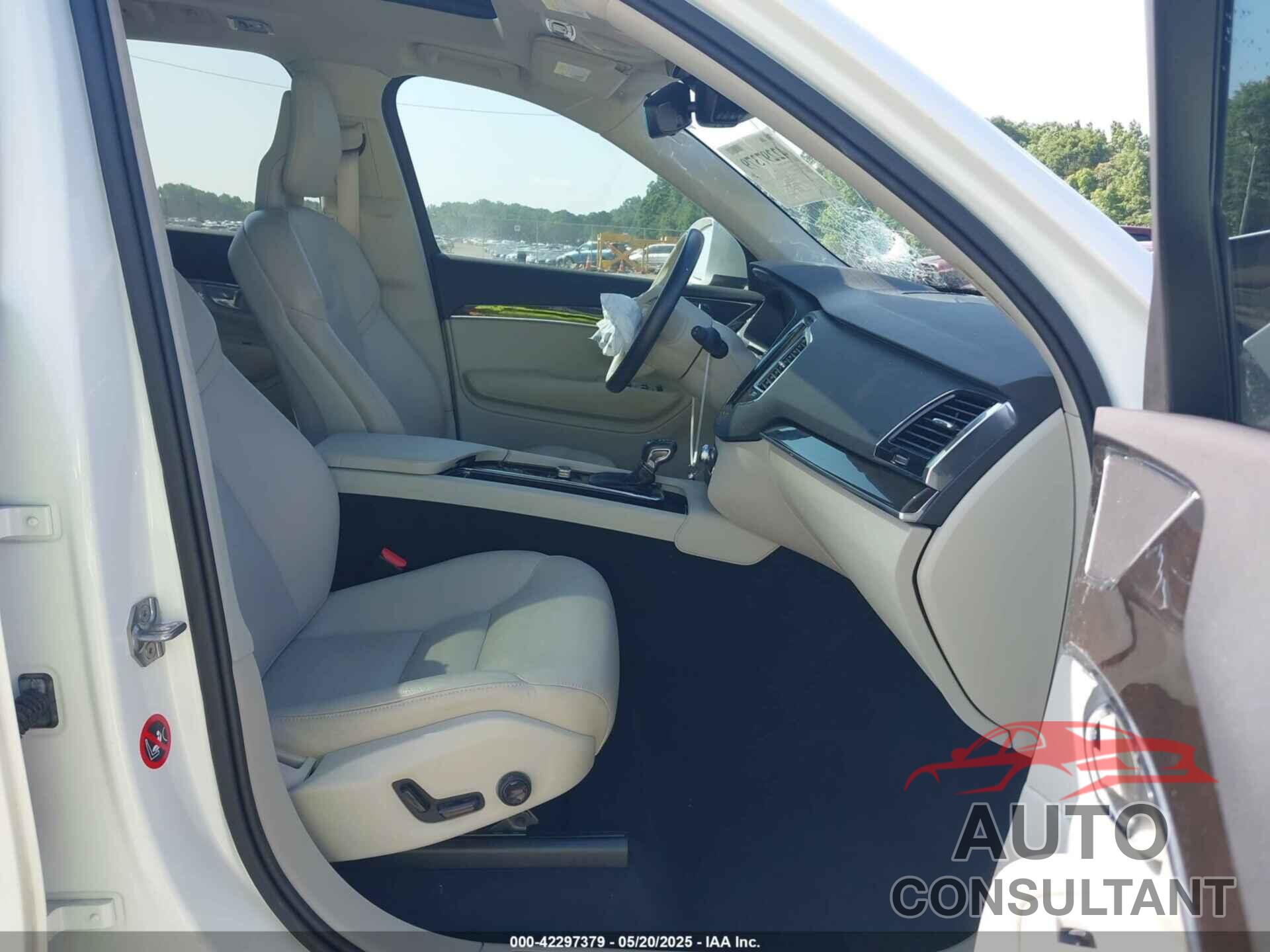 VOLVO XC90 2018 - YV4102CK3J1353094
