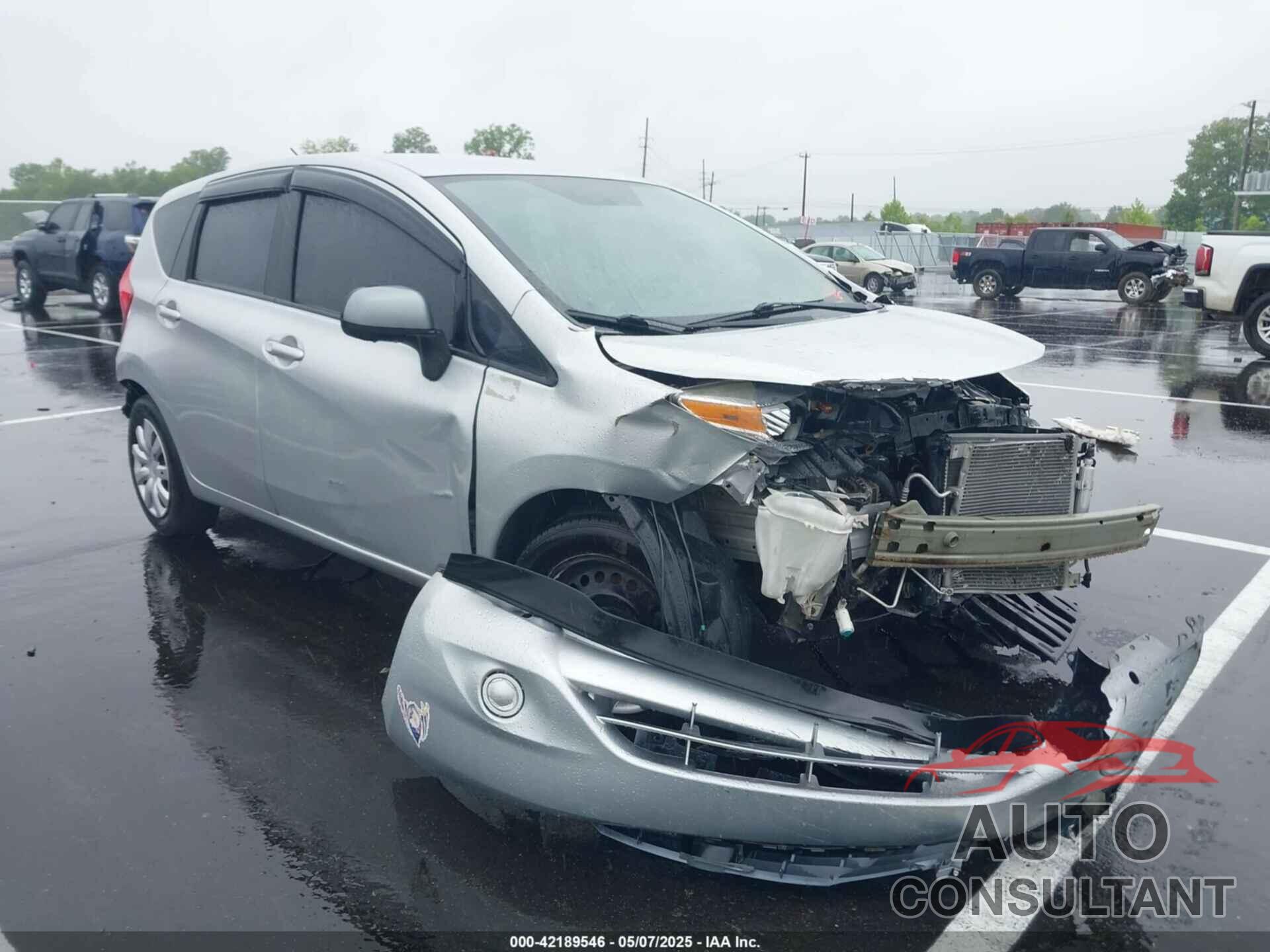 NISSAN VERSA NOTE 2015 - 3N1CE2CP2FL408503