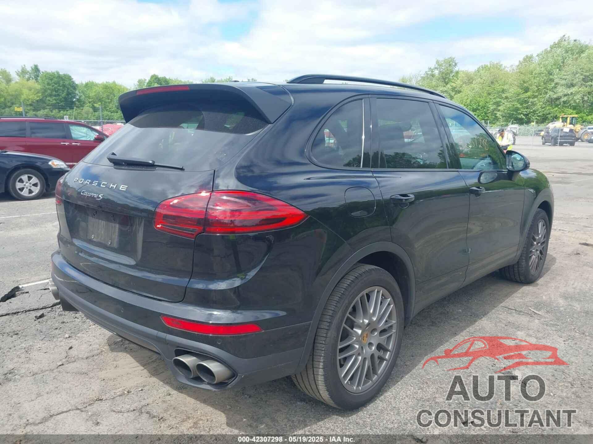 PORSCHE CAYENNE 2017 - WP1AB2A22HLA51972