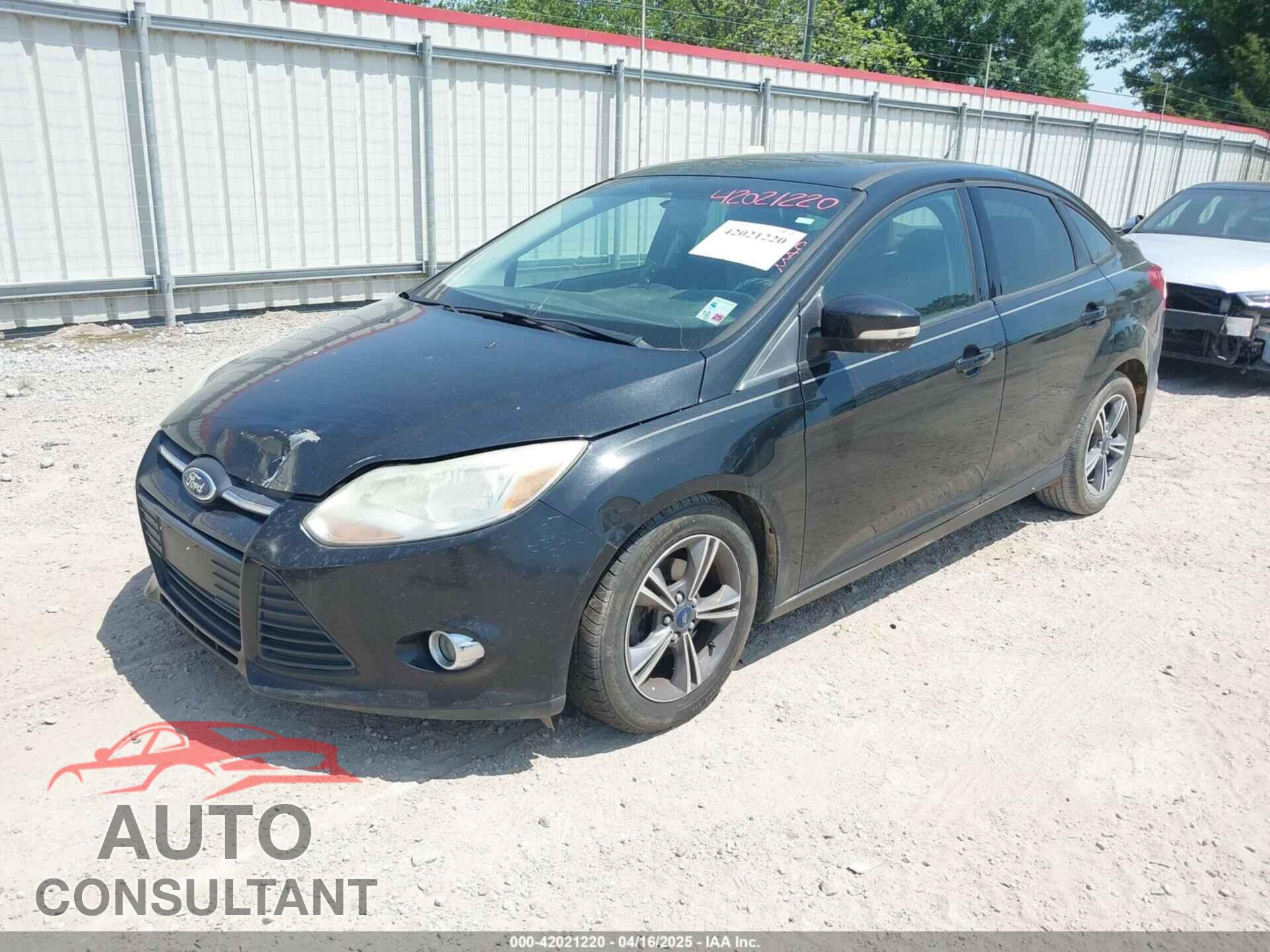 FORD FOCUS 2014 - 1FADP3F29EL417197