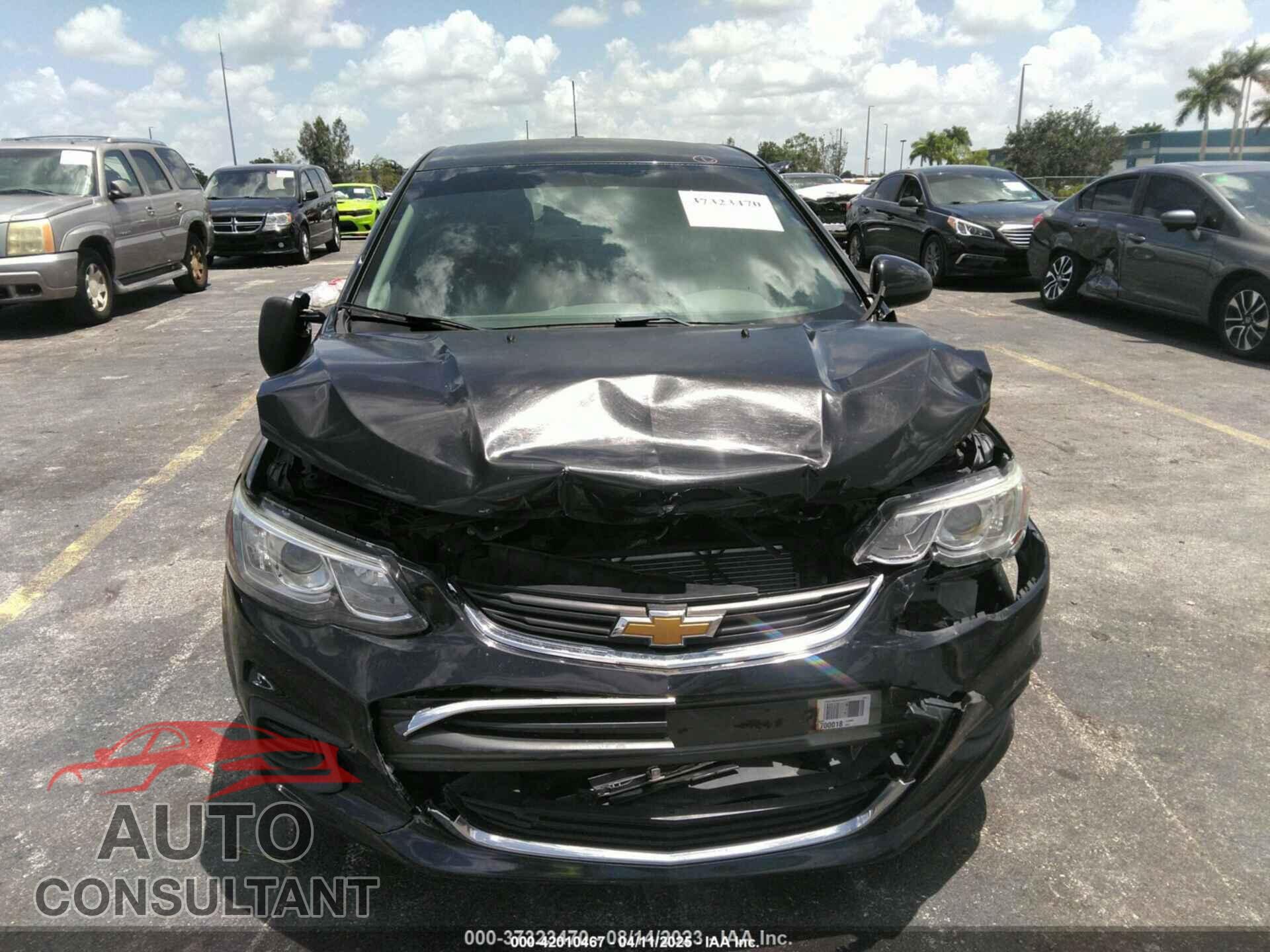 CHEVROLET SONIC 2017 - 1G1JB5SH0H4153473