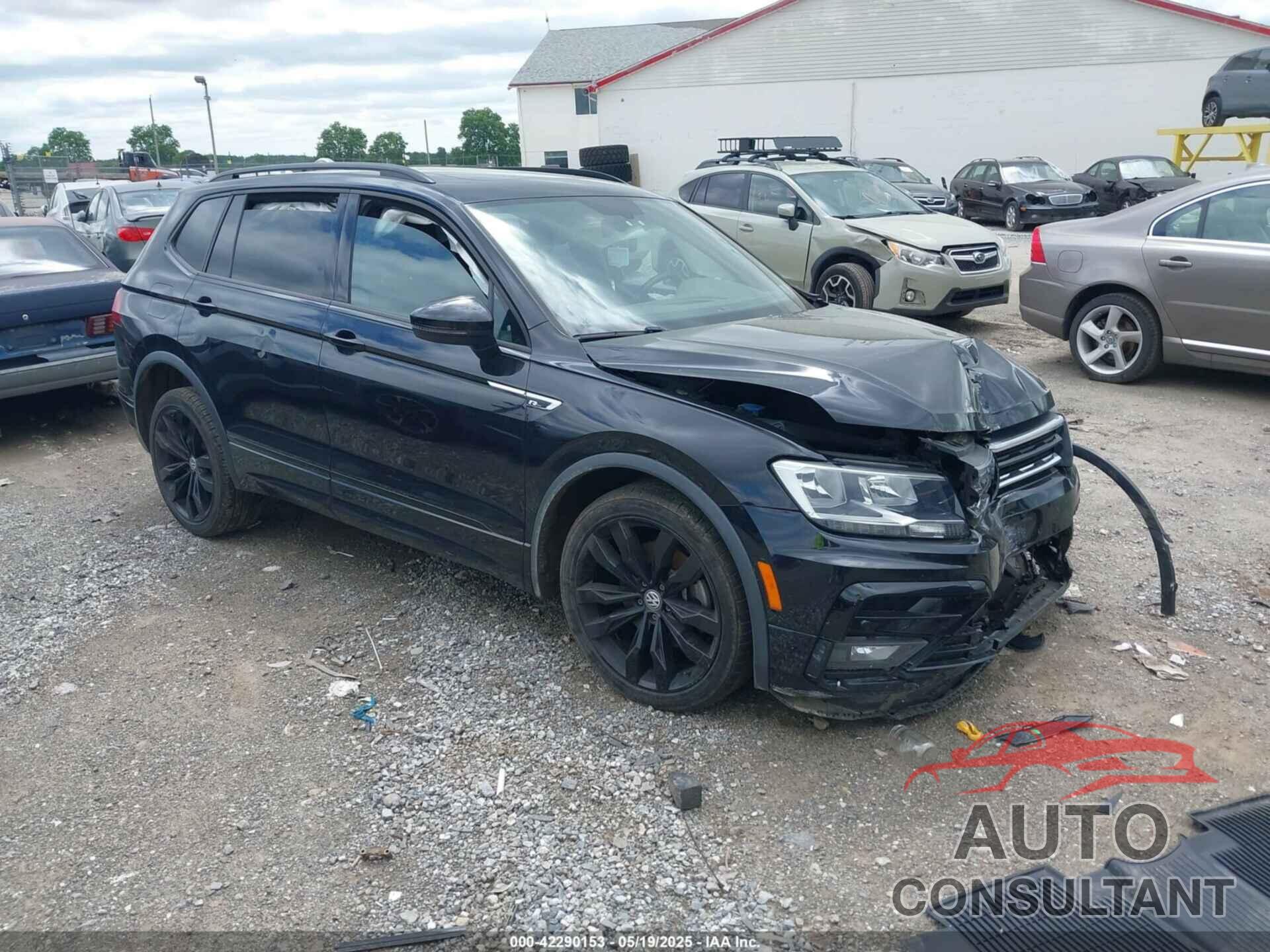 VOLKSWAGEN TIGUAN 2021 - 3VV2B7AX4MM111887