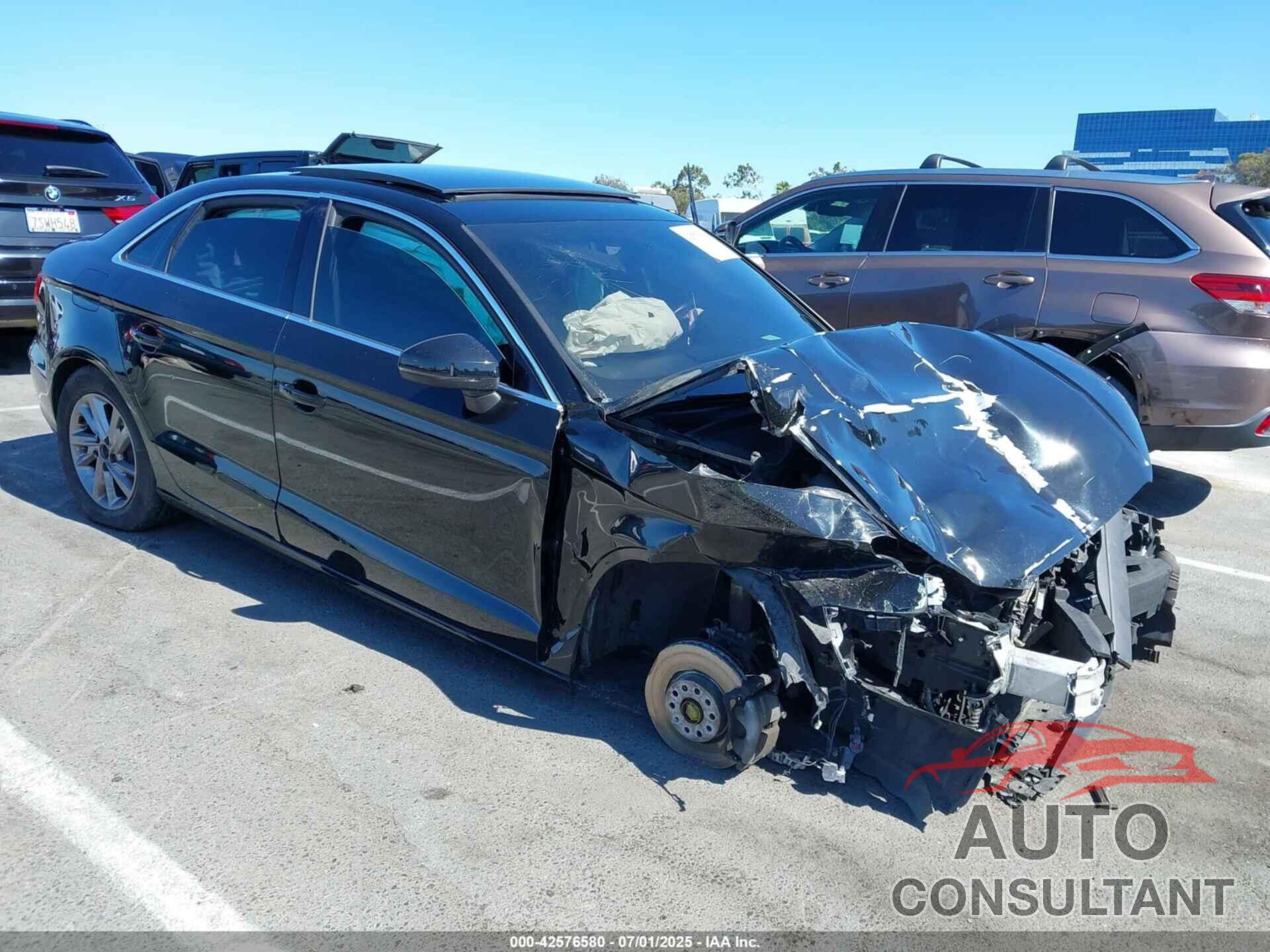 AUDI A3 2019 - WAUAUGFF0K1012673