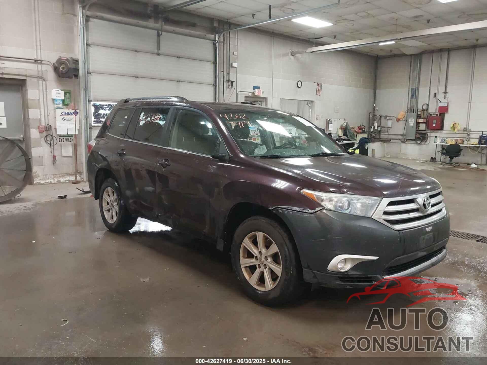 TOYOTA HIGHLANDER 2013 - 5TDBK3EH8DS209394