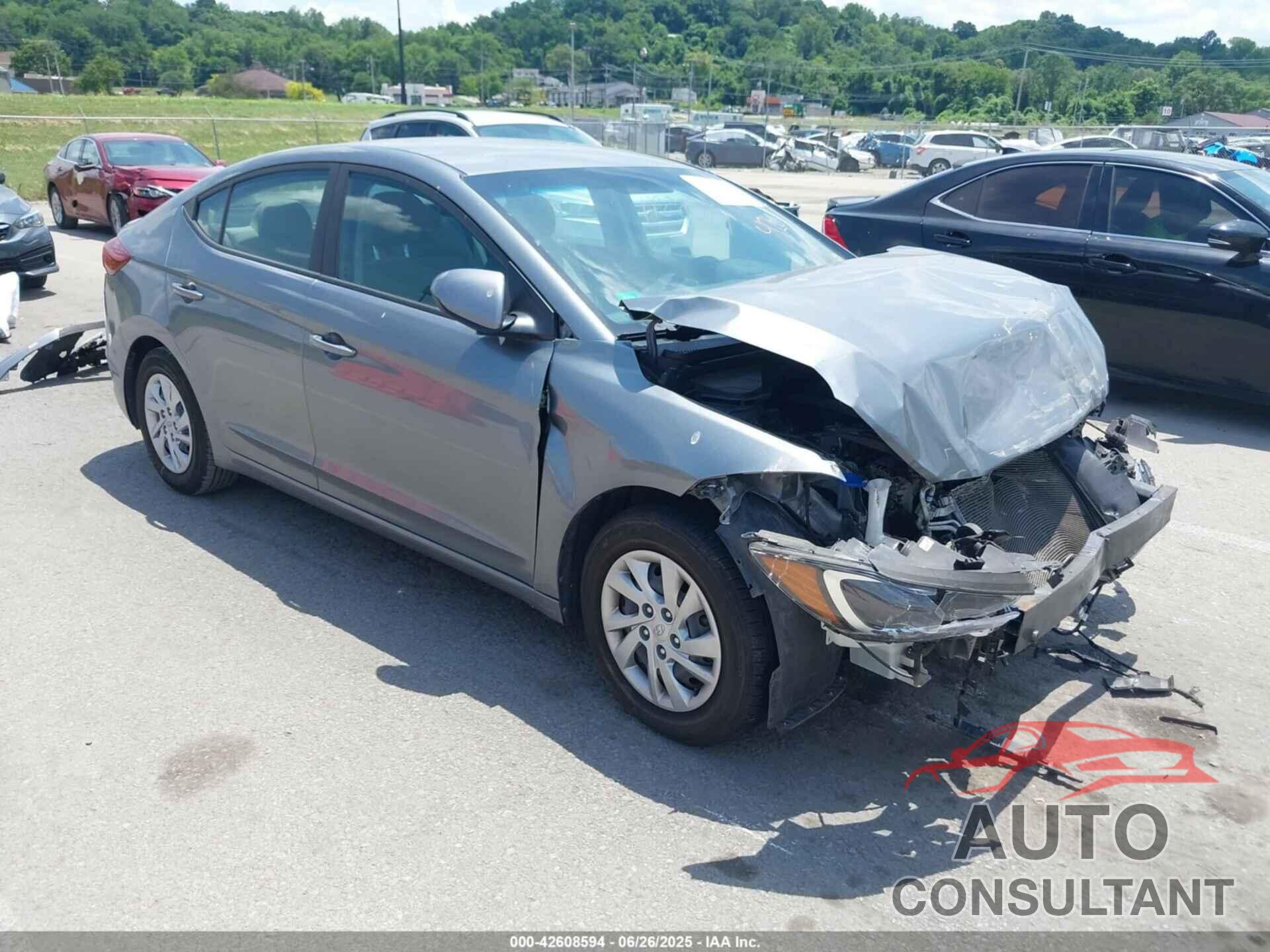 HYUNDAI ELANTRA 2018 - KMHD74LF4JU452933