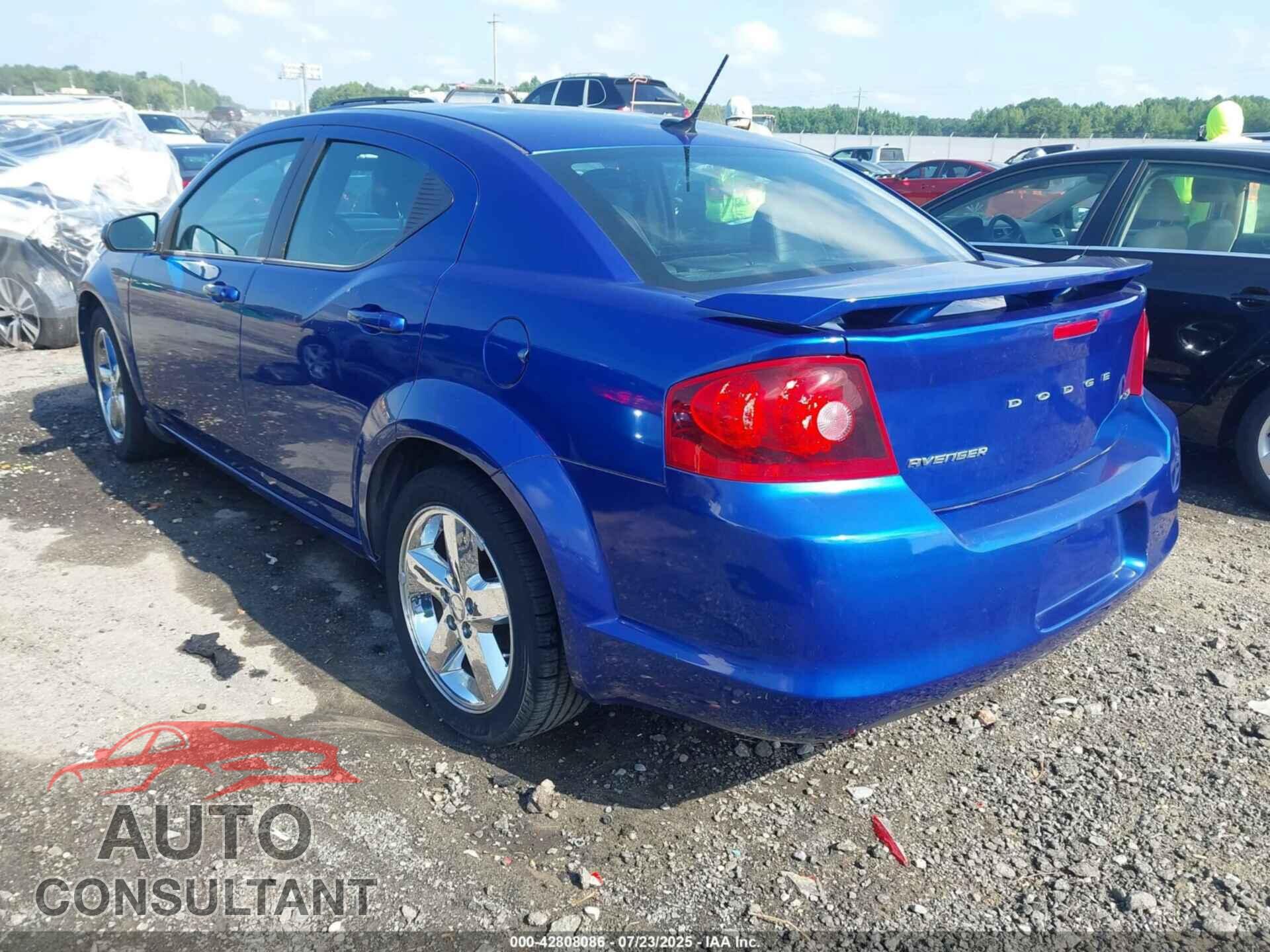 DODGE AVENGER 2013 - 1C3CDZCB6DN556880
