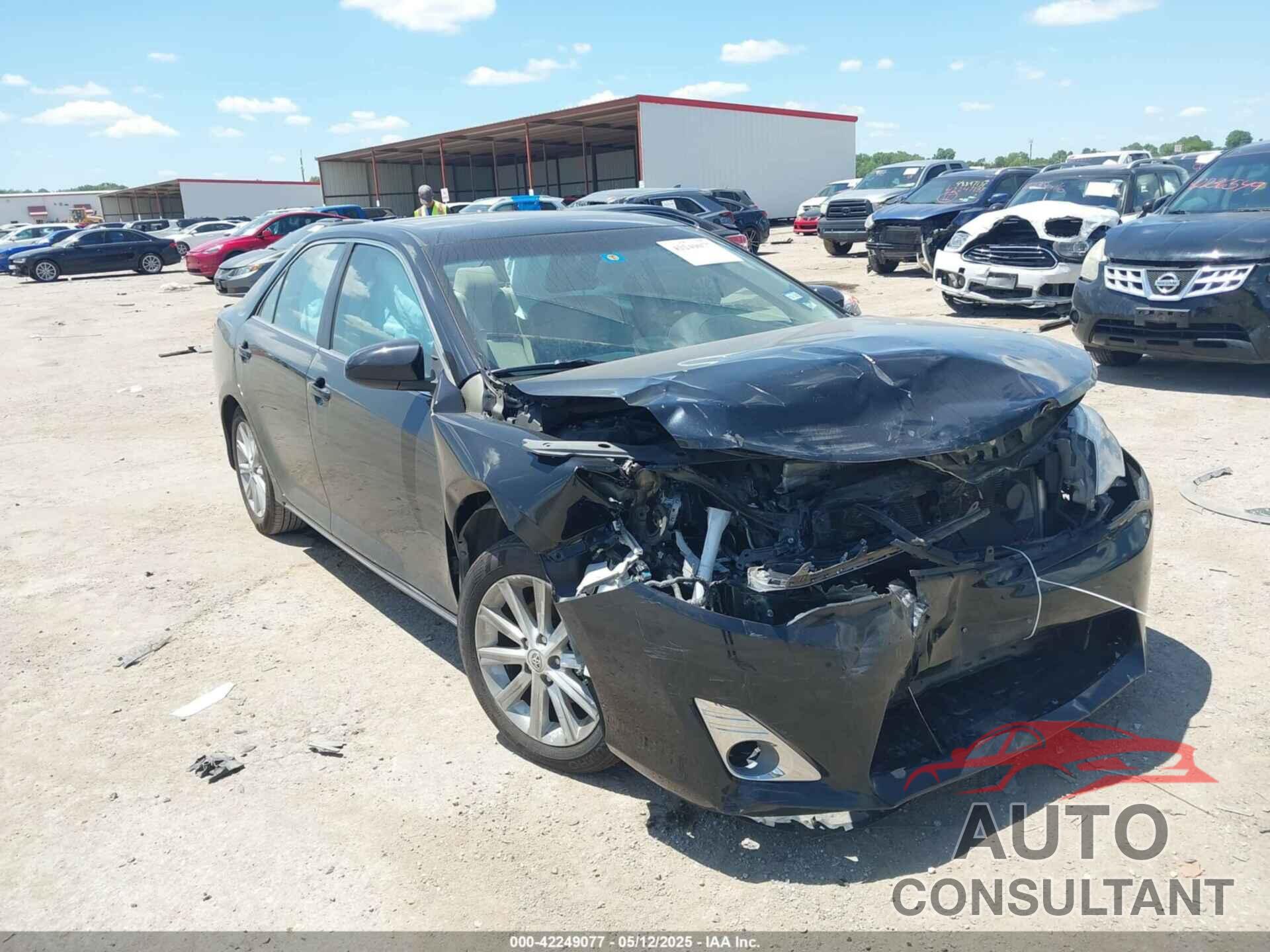 TOYOTA CAMRY 2013 - 4T1BK1FKXDU537163