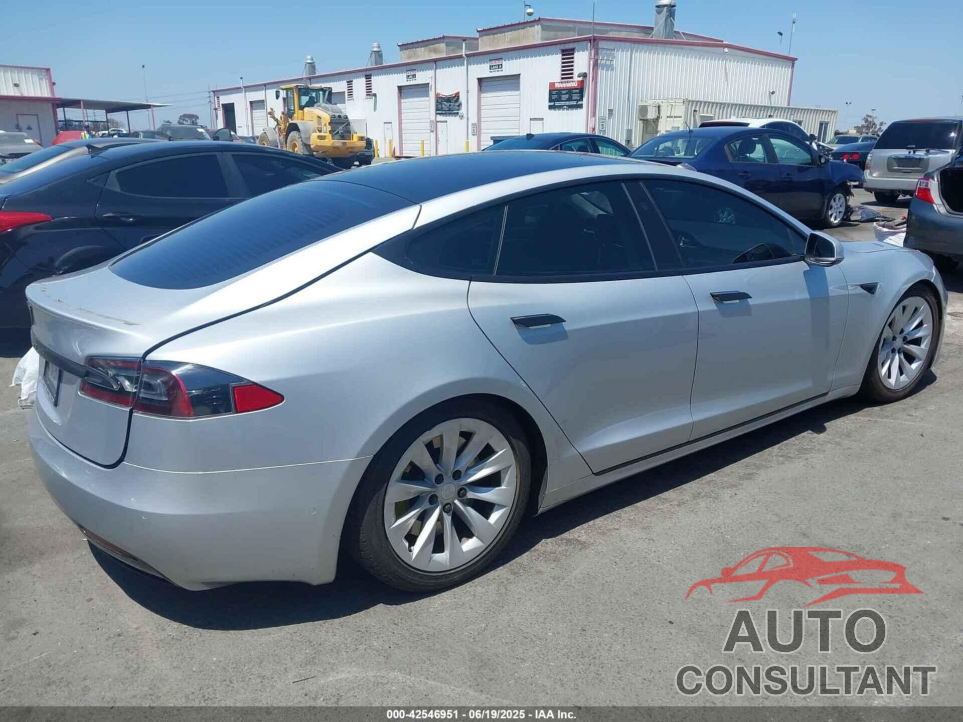 TESLA MODEL S 2016 - 5YJSA1E18GF175976
