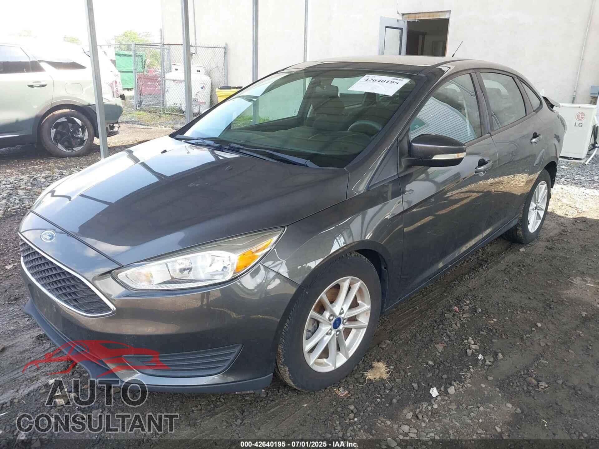 FORD FOCUS 2015 - 1FADP3F20FL276750