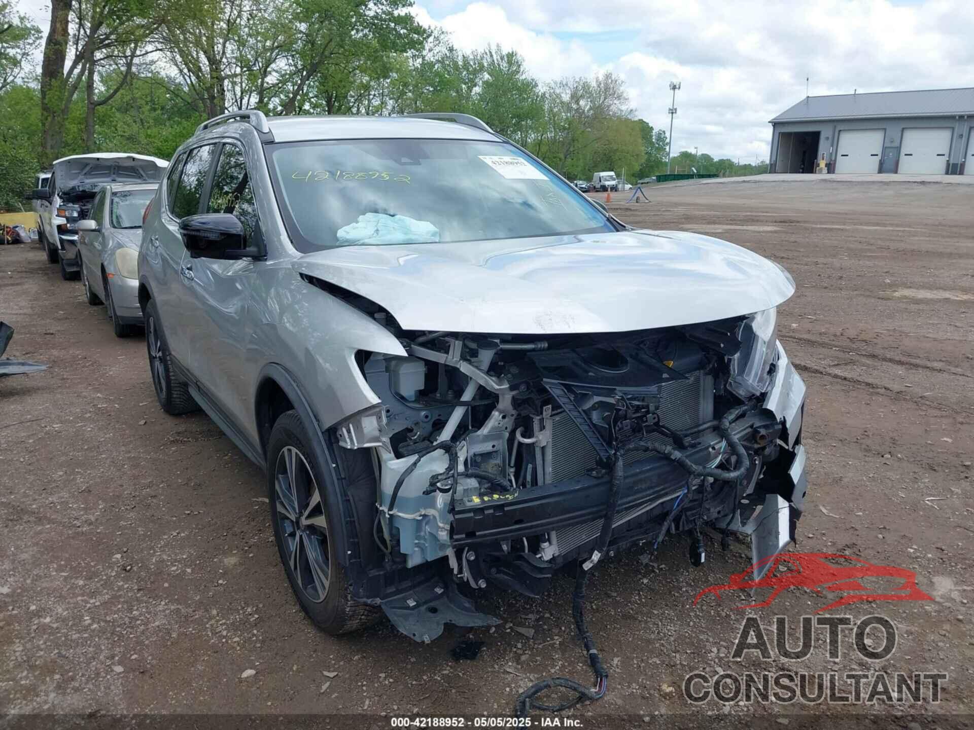 NISSAN ROGUE 2020 - JN8AT2MV7LW134197