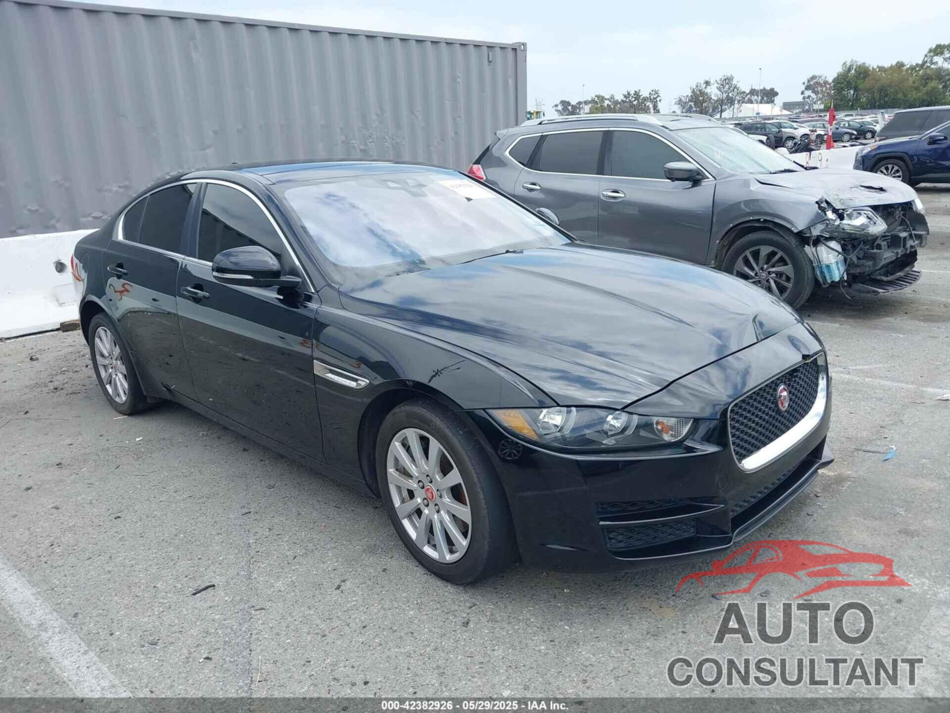 JAGUAR XE 2019 - SAJAR4FX2KCP47494