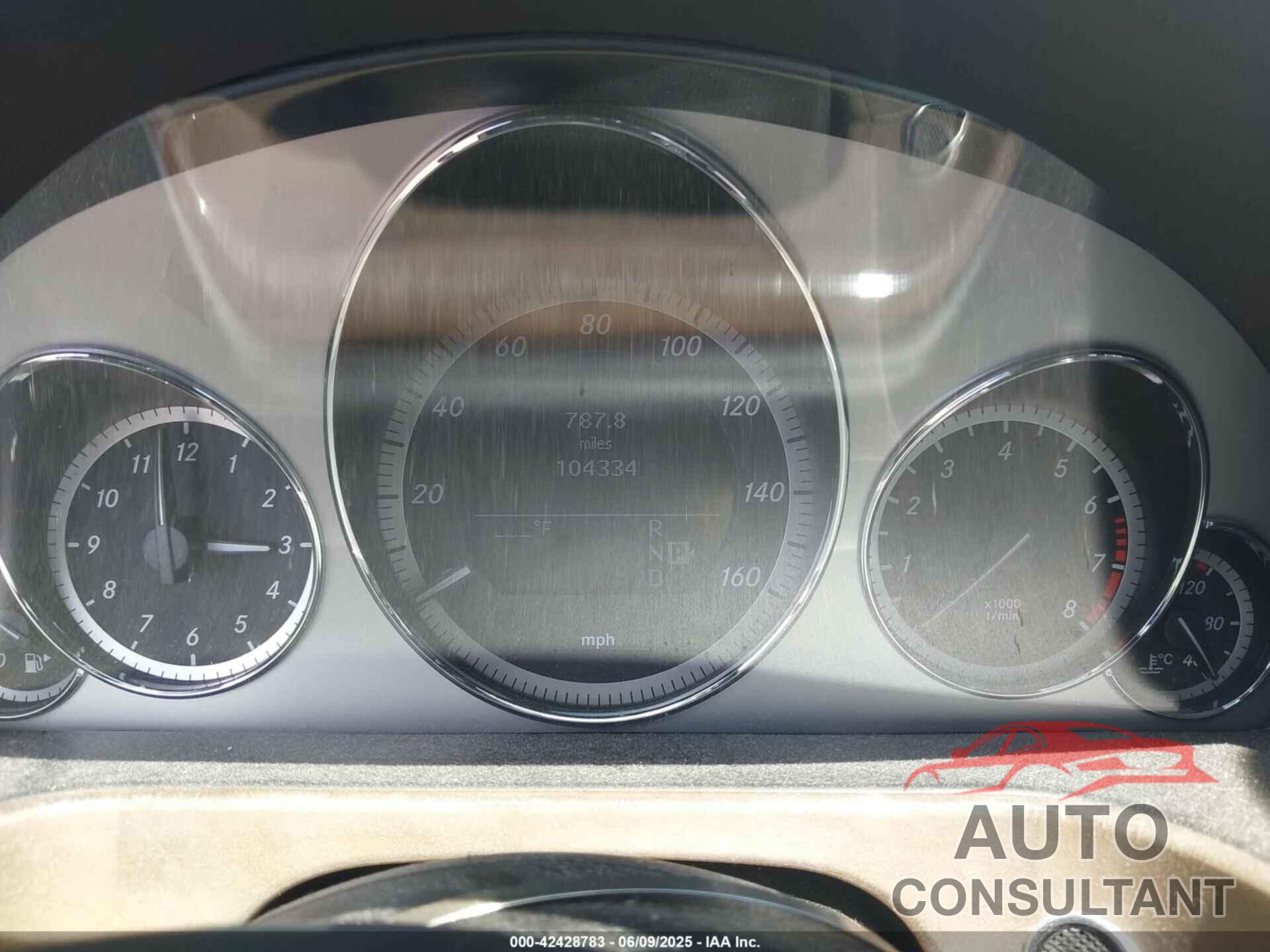 MERCEDES-BENZ E 550 2011 - WDDHF9AB9BA376107