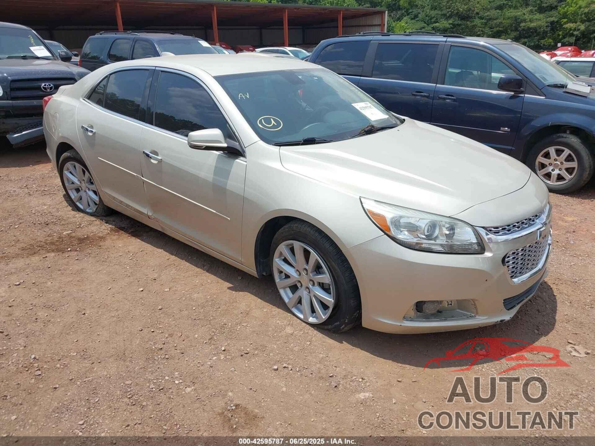 CHEVROLET MALIBU 2015 - 1G11D5SL3FF227310