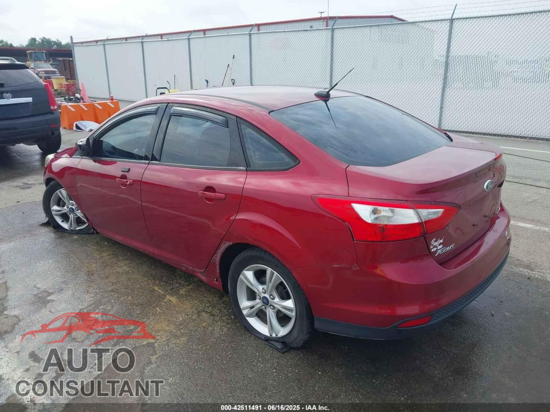 FORD FOCUS 2013 - 1FADP3F26DL306525