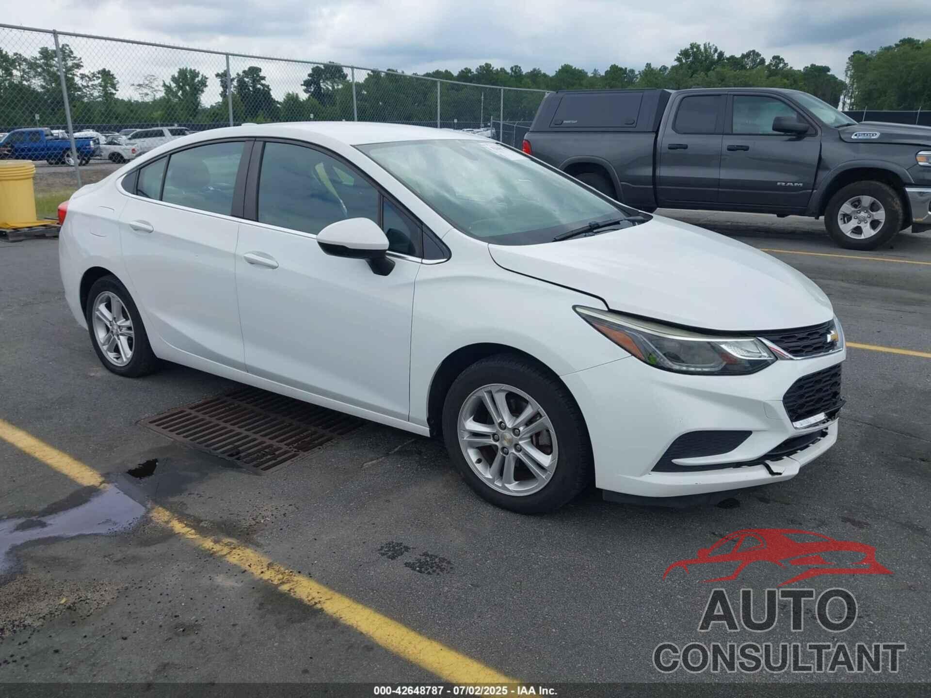 CHEVROLET CRUZE 2017 - 1G1BE5SM4H7180151
