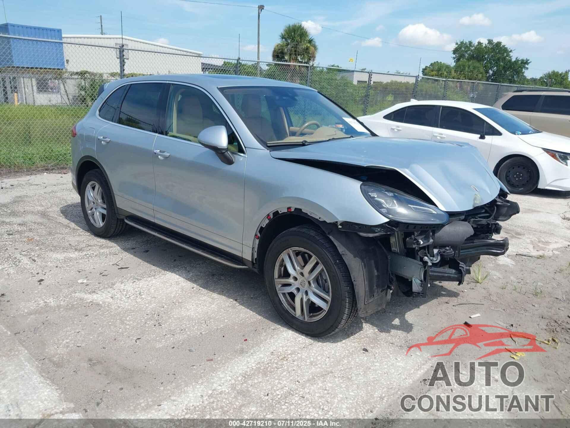 PORSCHE CAYENNE 2016 - WP1AA2A2XGLA11351