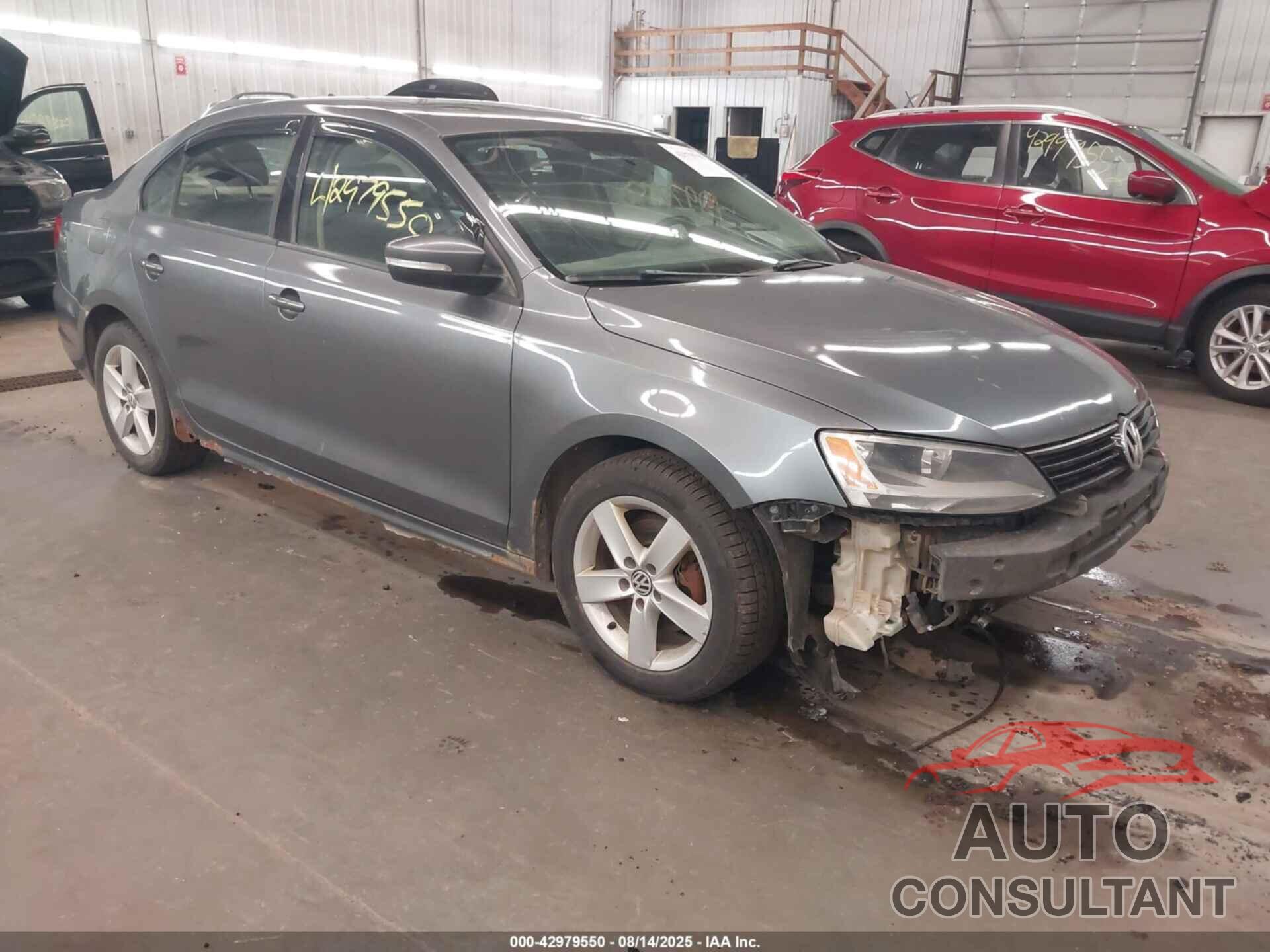 VOLKSWAGEN JETTA 2011 - 3VWLL7AJ1BM044770