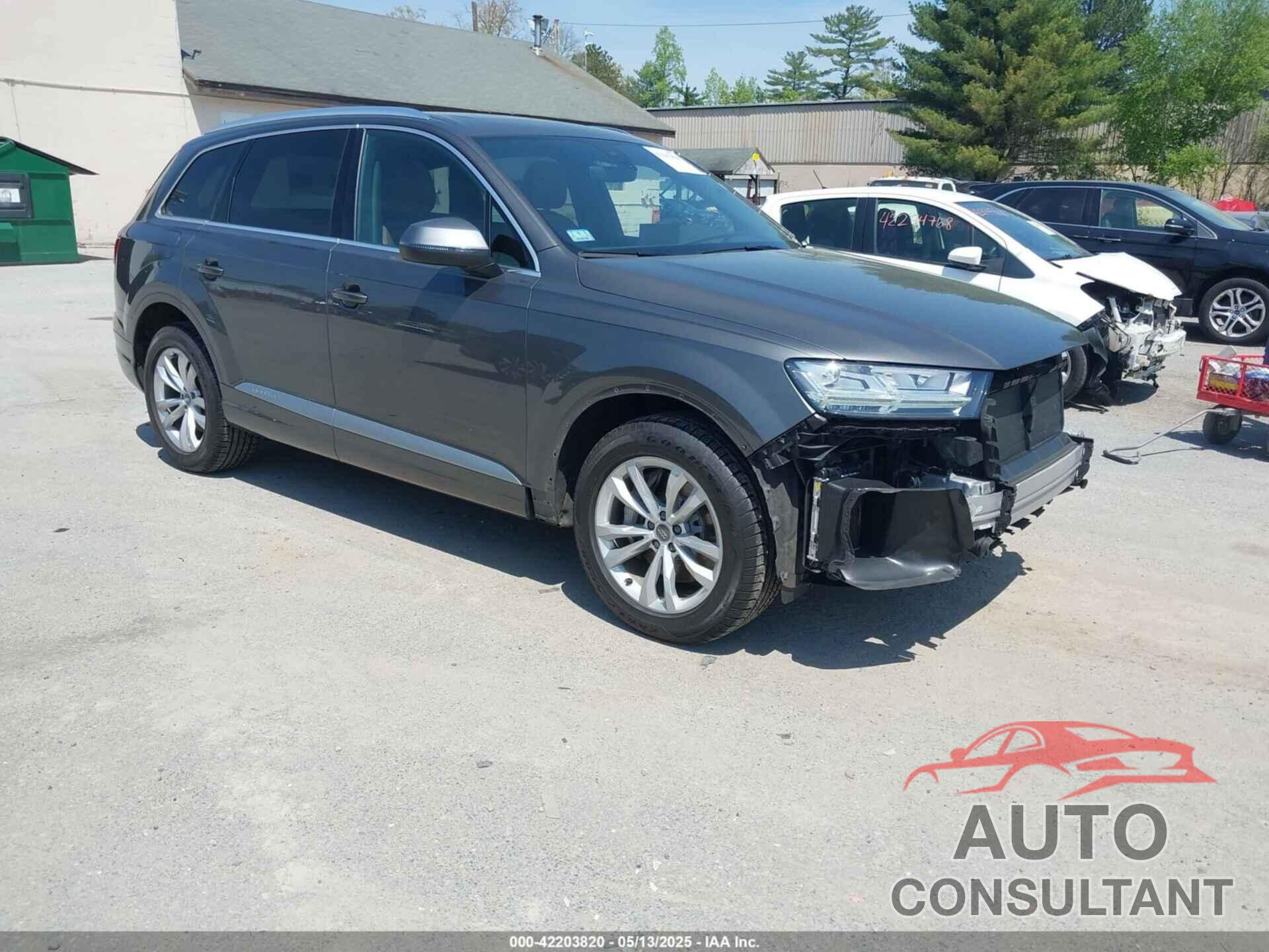 AUDI Q7 2018 - WA1LAAF70JD033878