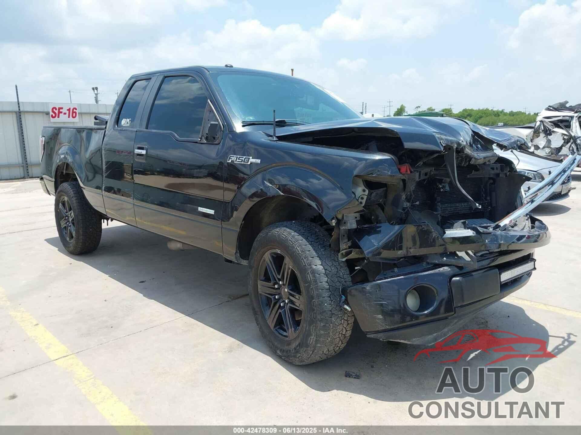 FORD F-150 2011 - 1FTFX1CT8BFB16077