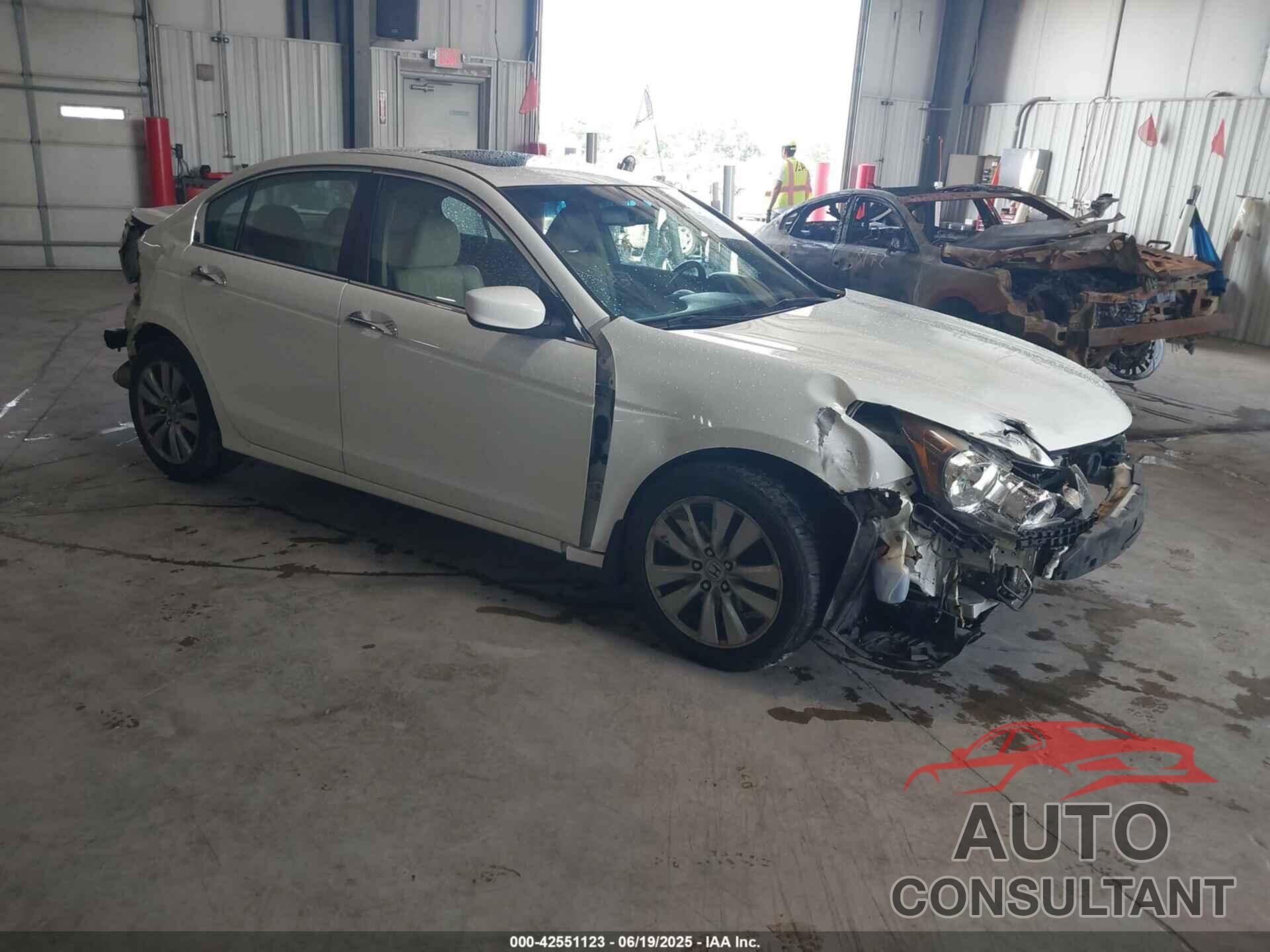 HONDA ACCORD 2012 - 1HGCP3F89CA031058