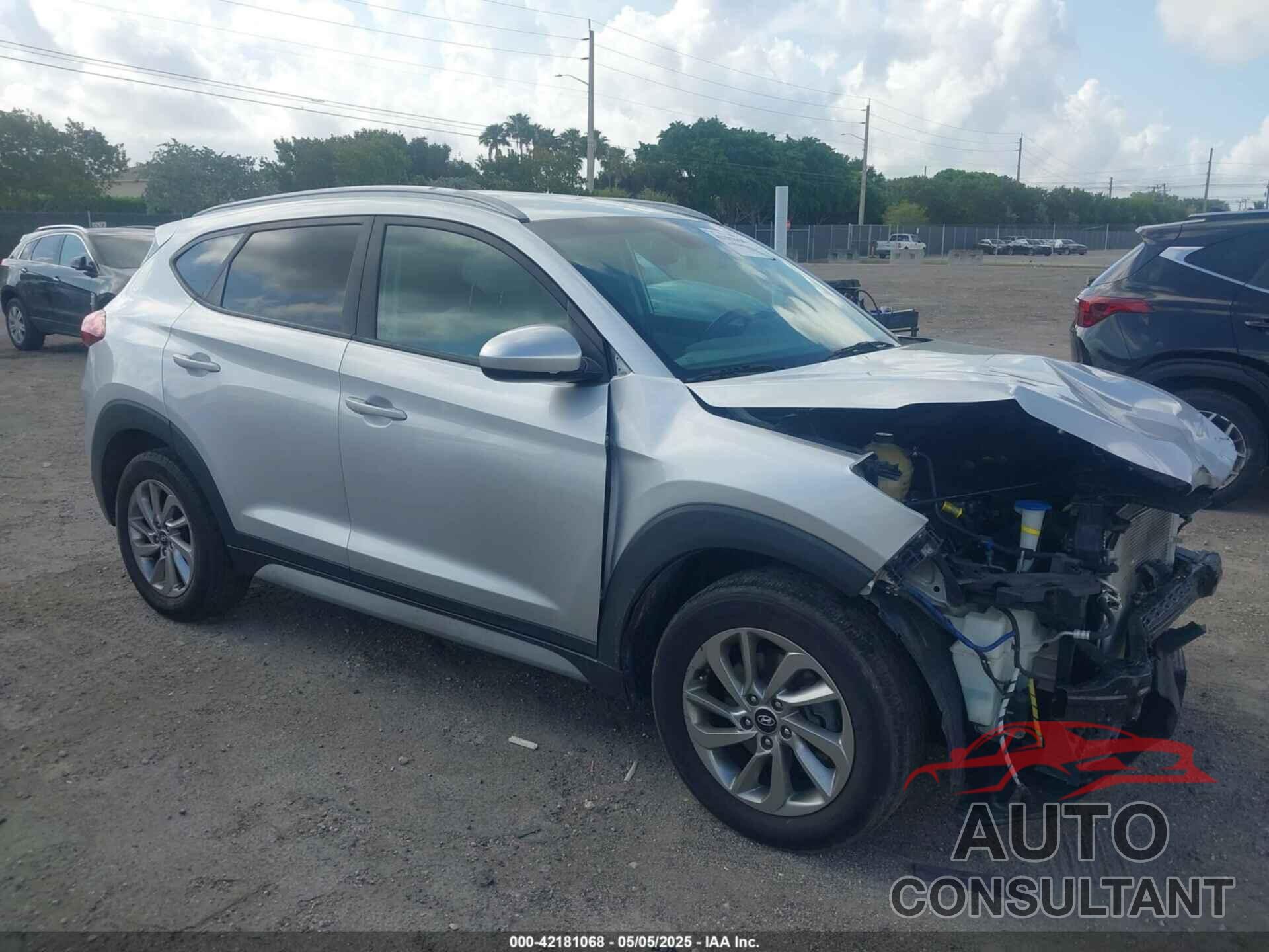 HYUNDAI TUCSON 2018 - KM8J33A49JU710714