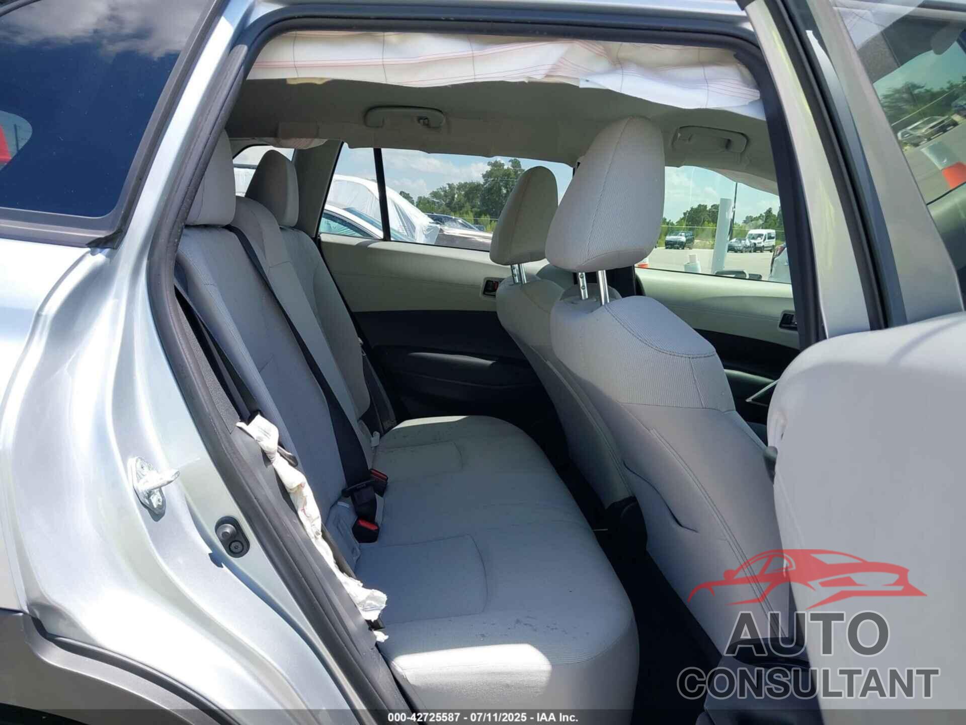 TOYOTA COROLLA CROSS 2022 - 7MUCAAAG8NV004173
