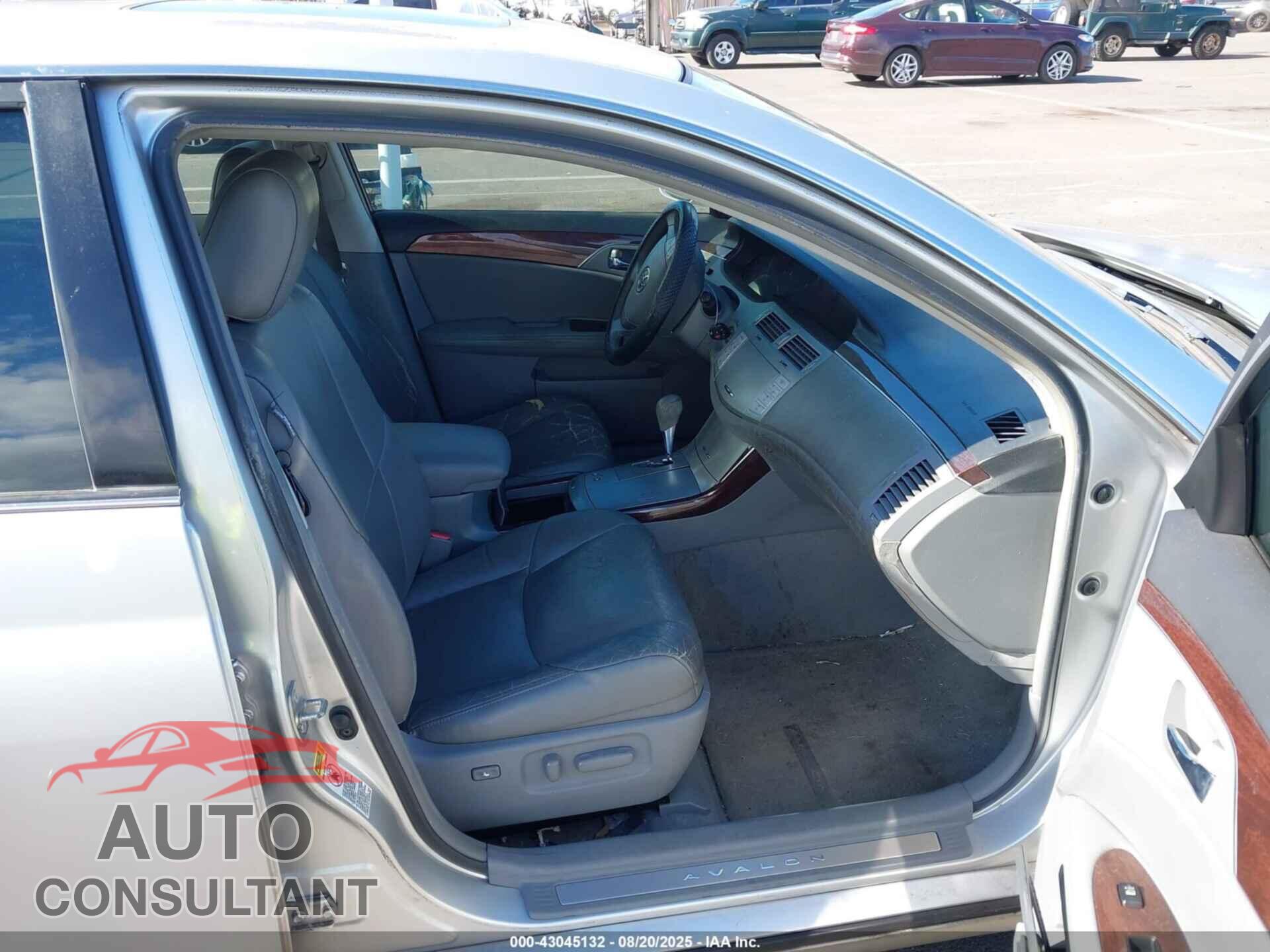 TOYOTA AVALON 2010 - 4T1BK3DB6AU361903