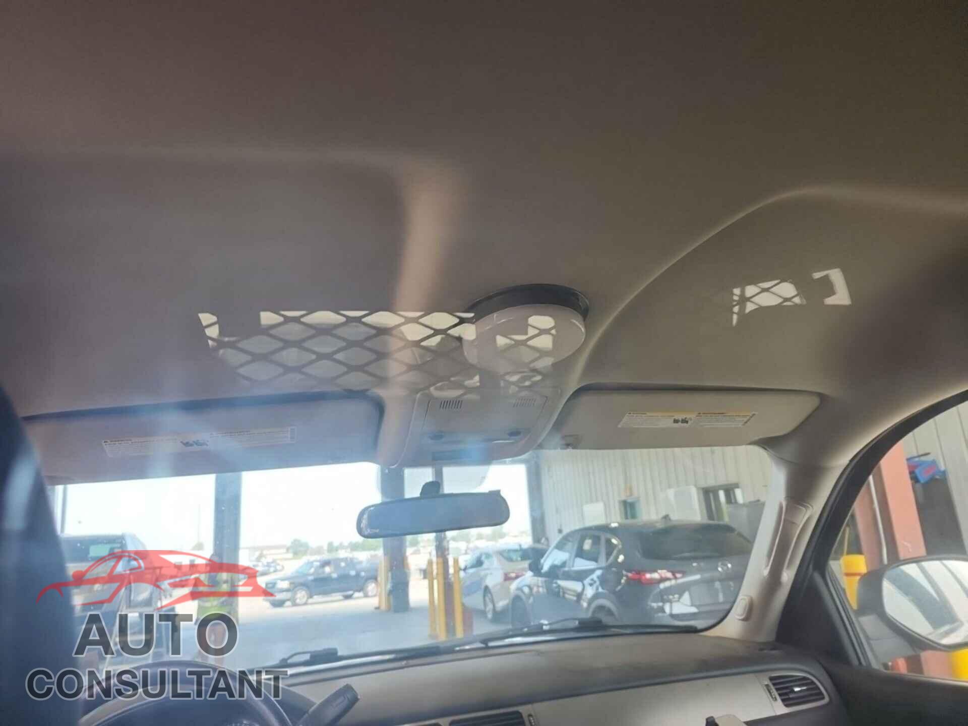 CHEVROLET TAHOE 2012 - 1GNSK2E03CR228184