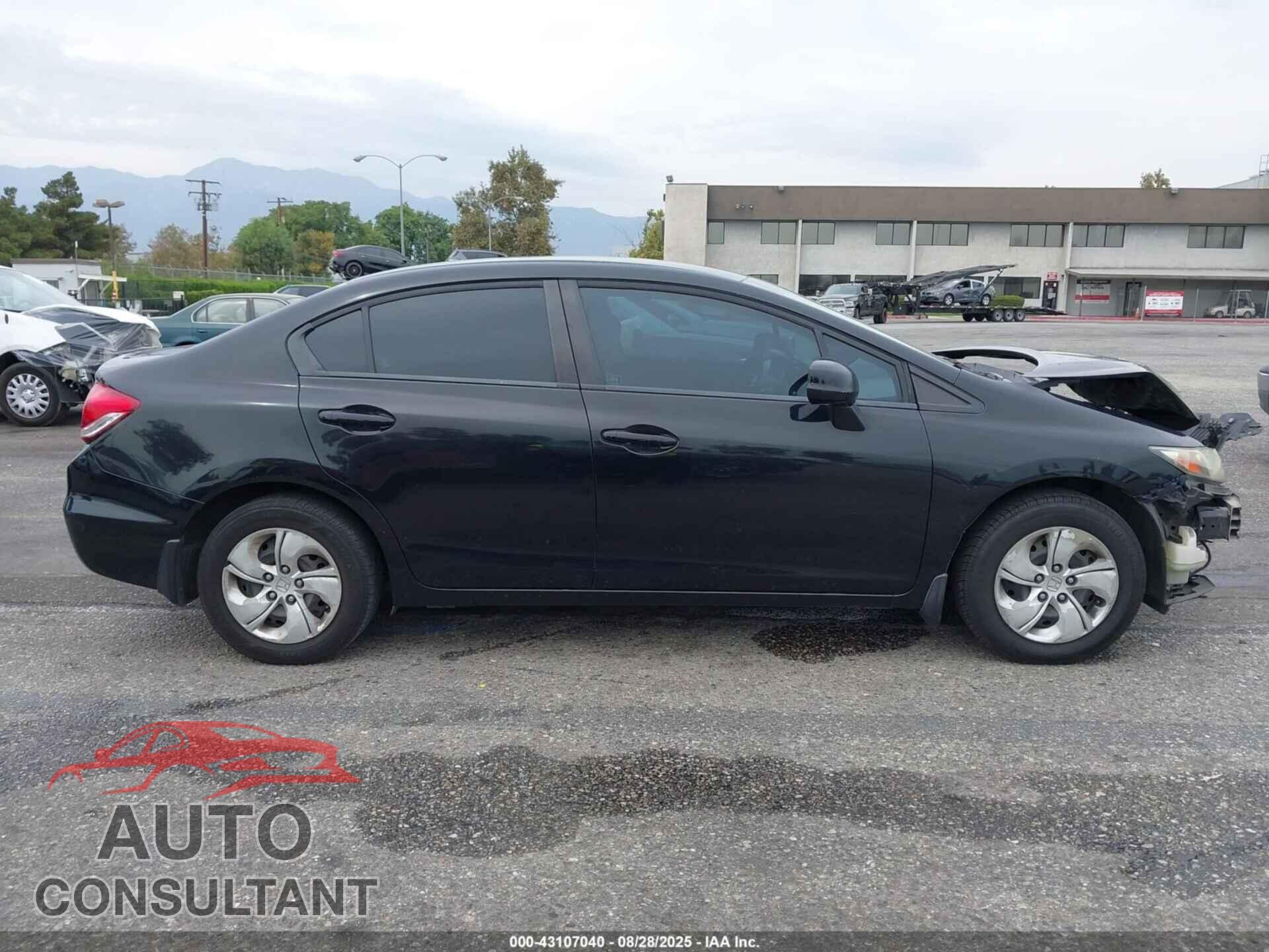 HONDA CIVIC 2013 - 19XFB2F56DE039496