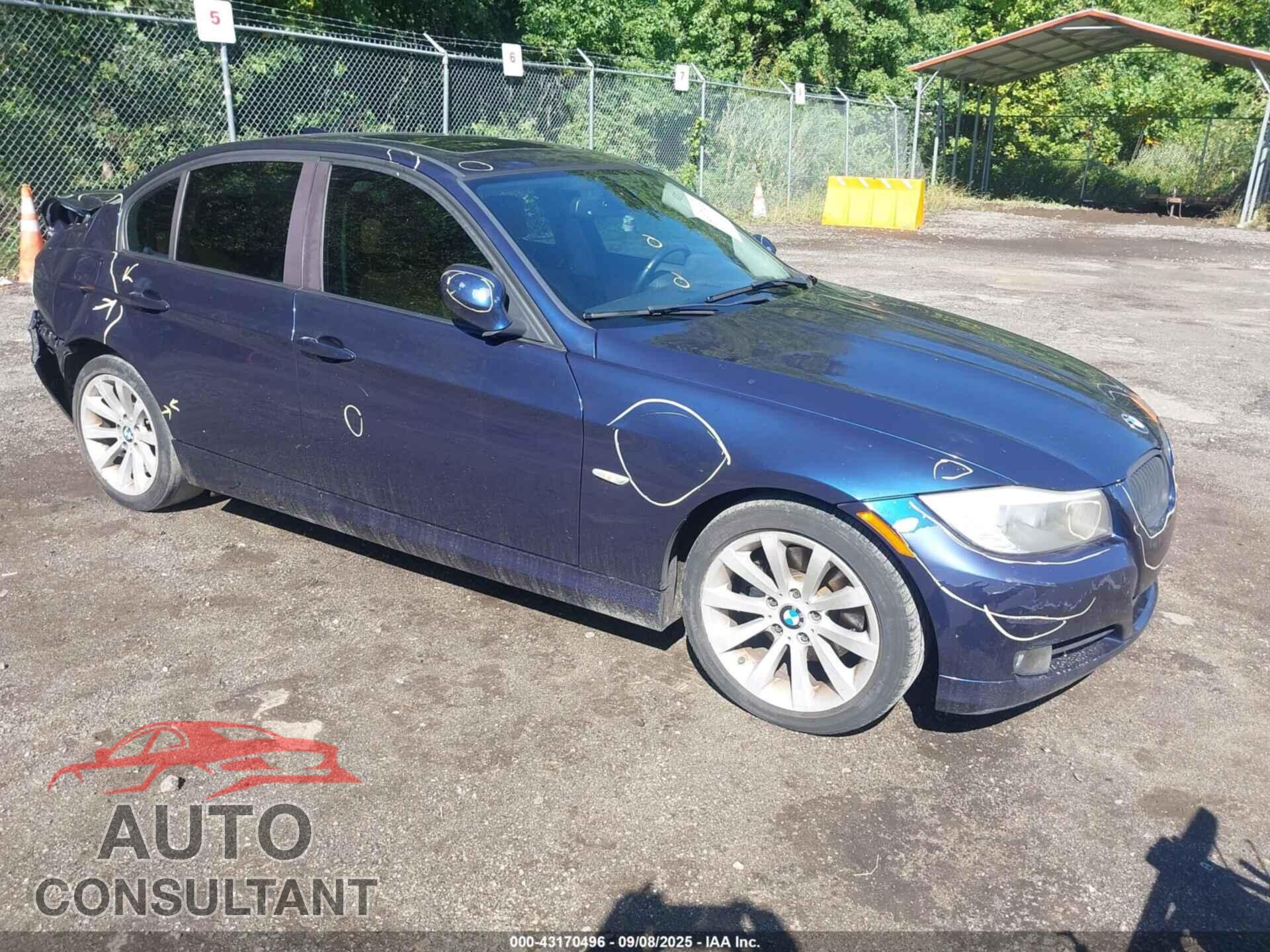 BMW 328I 2011 - WBAPH7C52BE674015