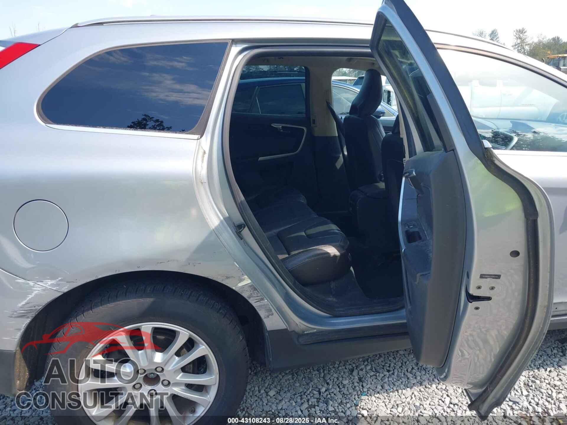 VOLVO XC60 2010 - YV4992DZ7A2064153