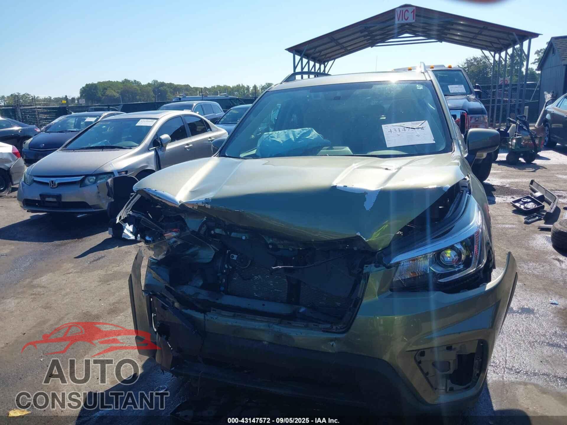 SUBARU FORESTER 2019 - JF2SKAEC8KH567302