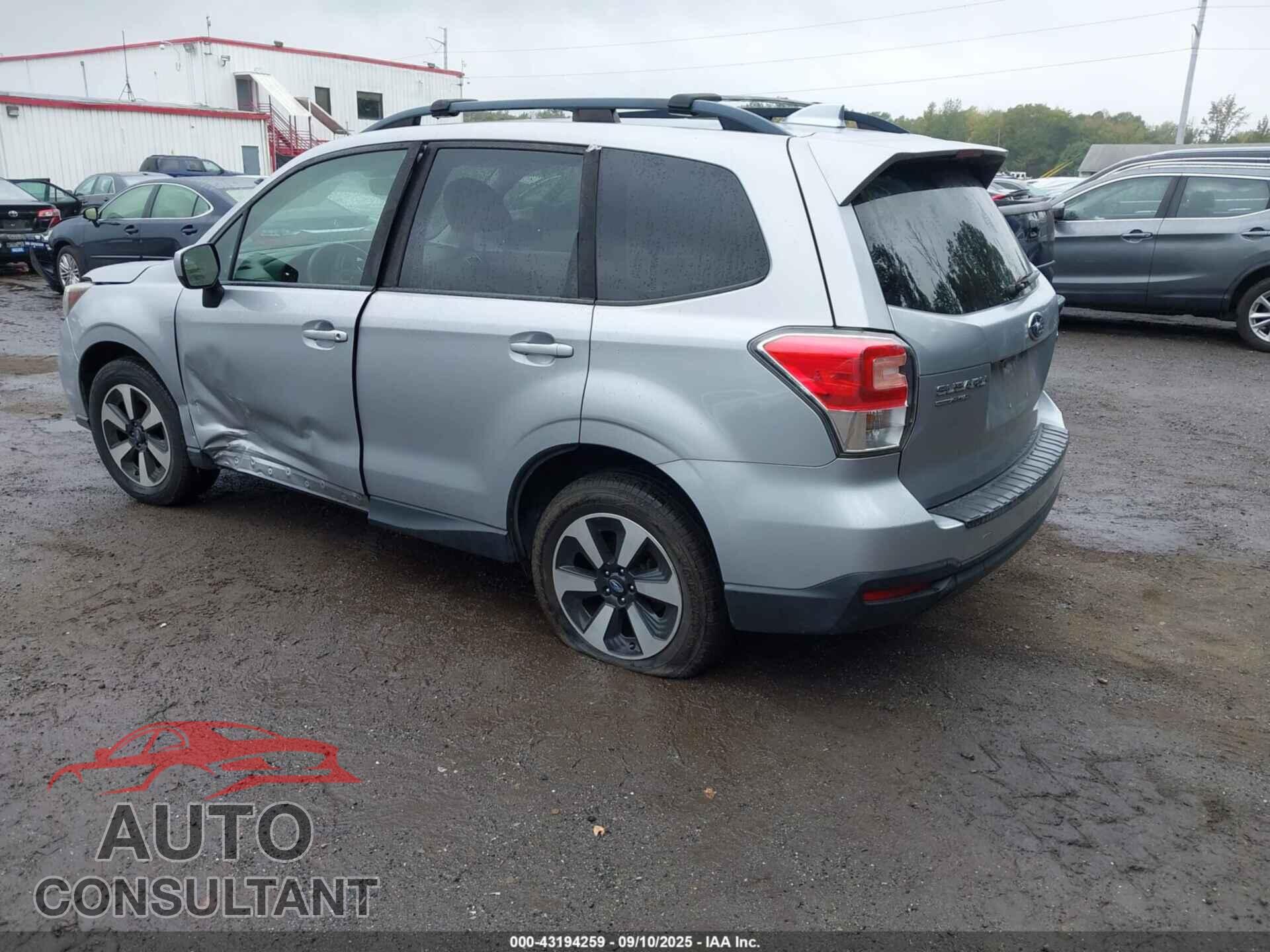 SUBARU FORESTER 2017 - JF2SJAGC9HH528971