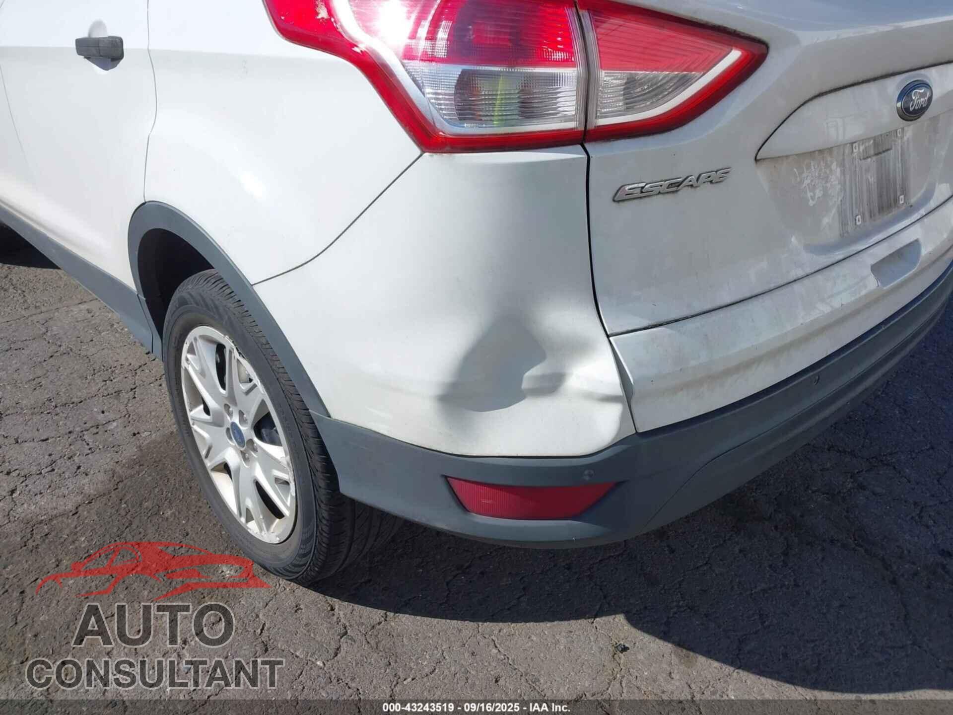 FORD ESCAPE 2013 - 1FMCU0F75DUD79836
