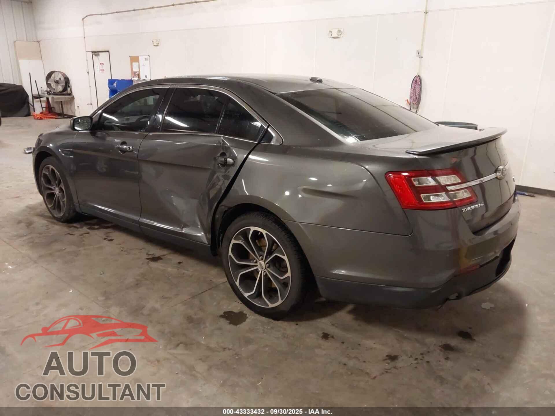 FORD TAURUS 2015 - 1FAHP2KT6FG163226