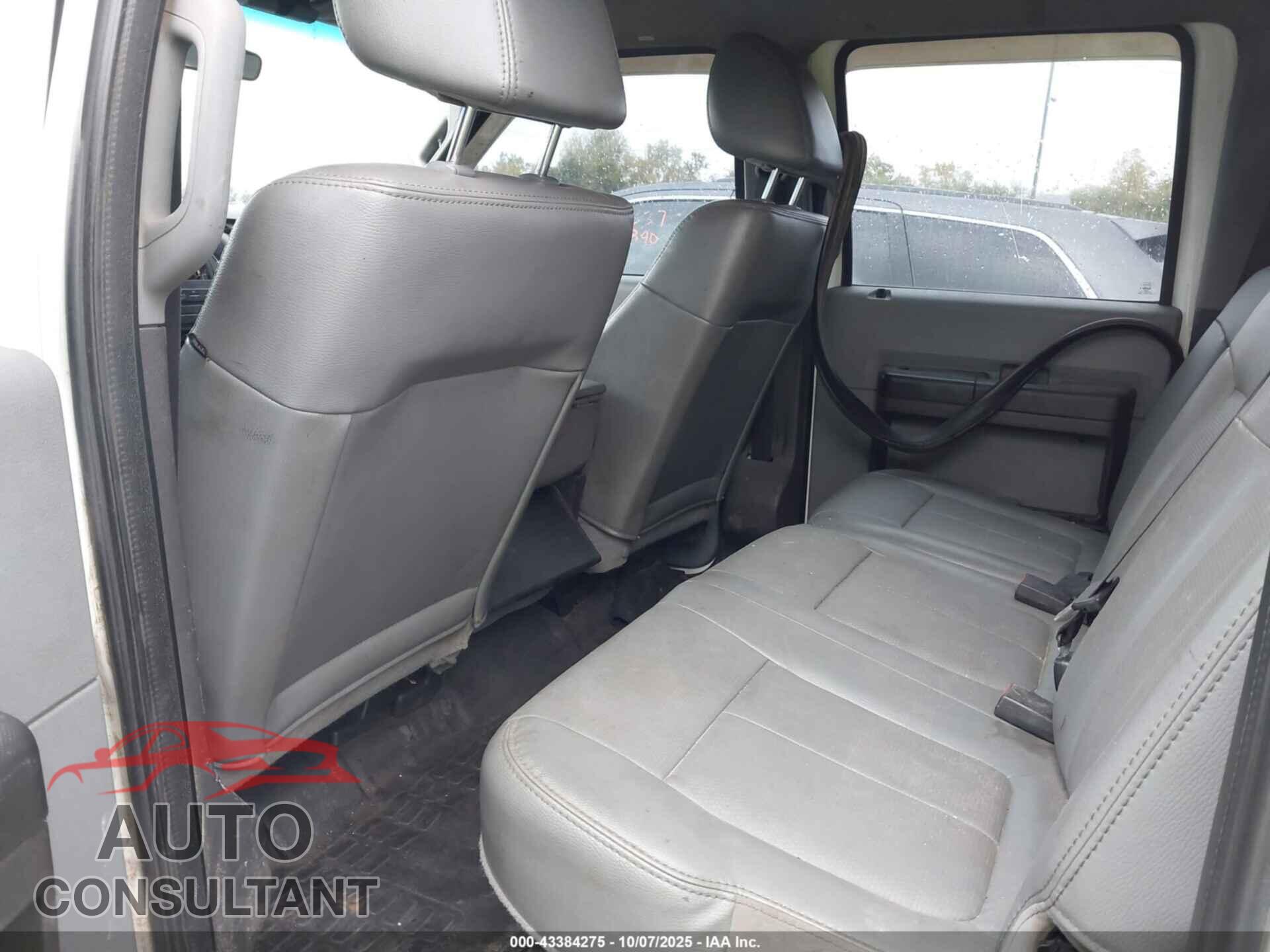 FORD F-250 2012 - 1FT7W2B68CEB08111