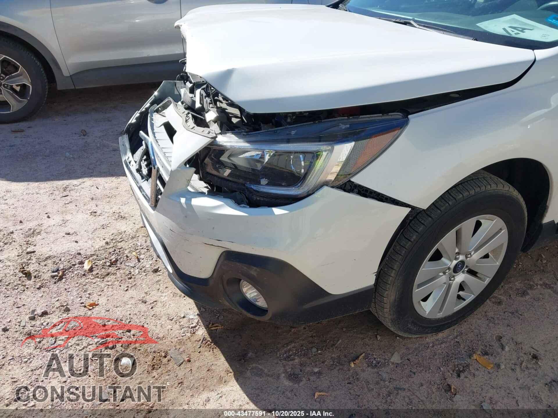 SUBARU OUTBACK 2018 - 4S4BSACC5J3205131