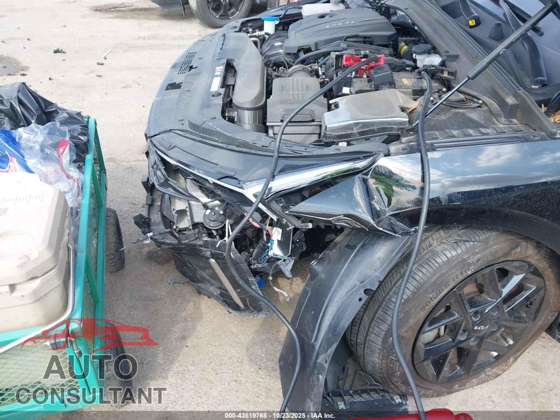 KIA K5 2025 - KNAG24J78S5321525