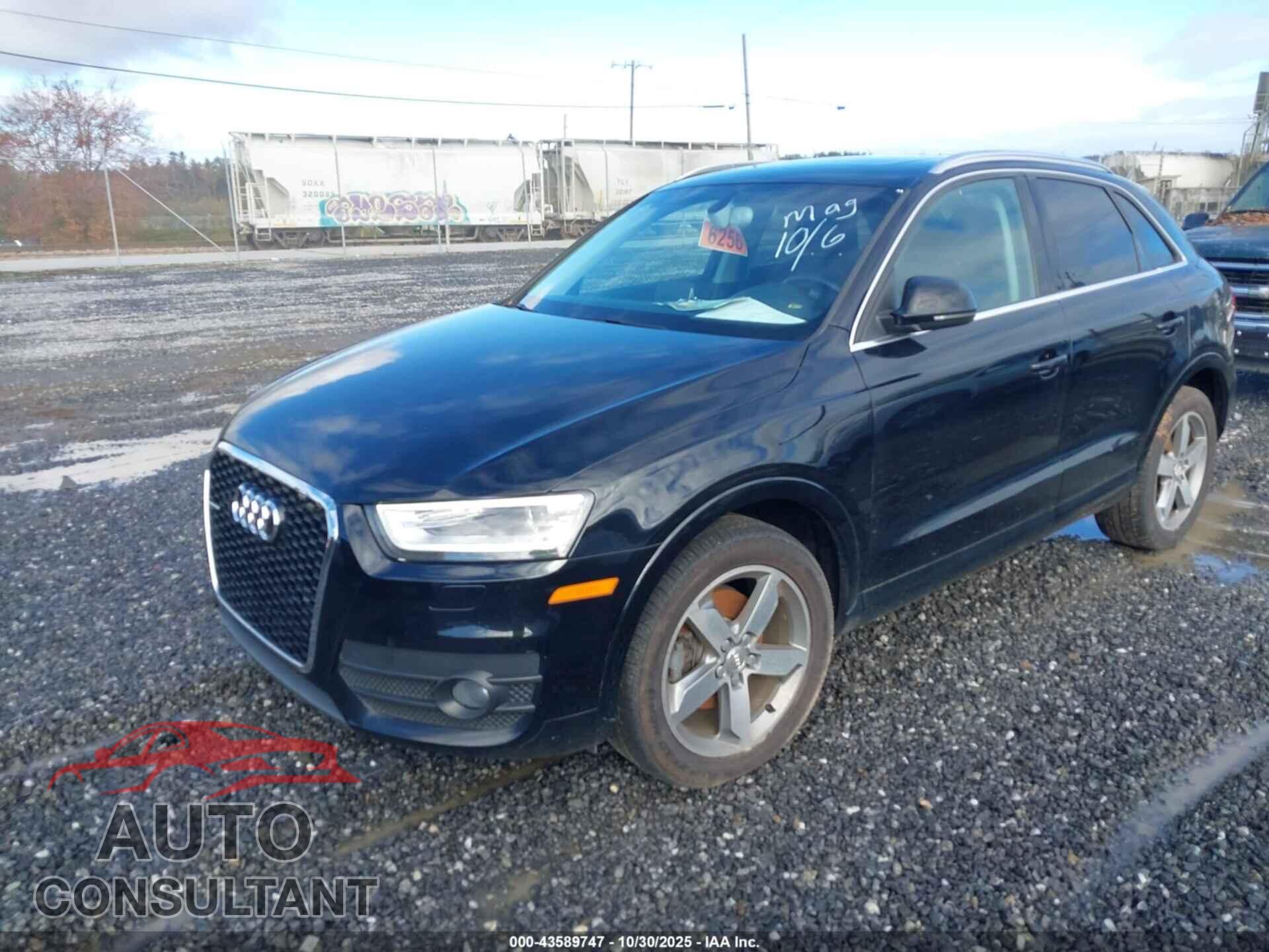 AUDI Q3 2015 - WA1EFCFS4FR007689